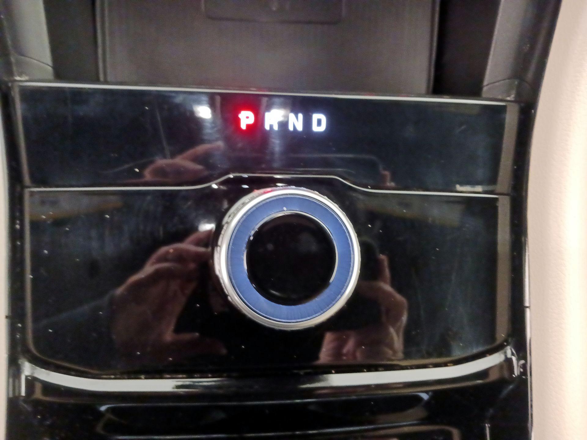 Thumbnail: 2023 Jeep Grand Cherokee L - 18