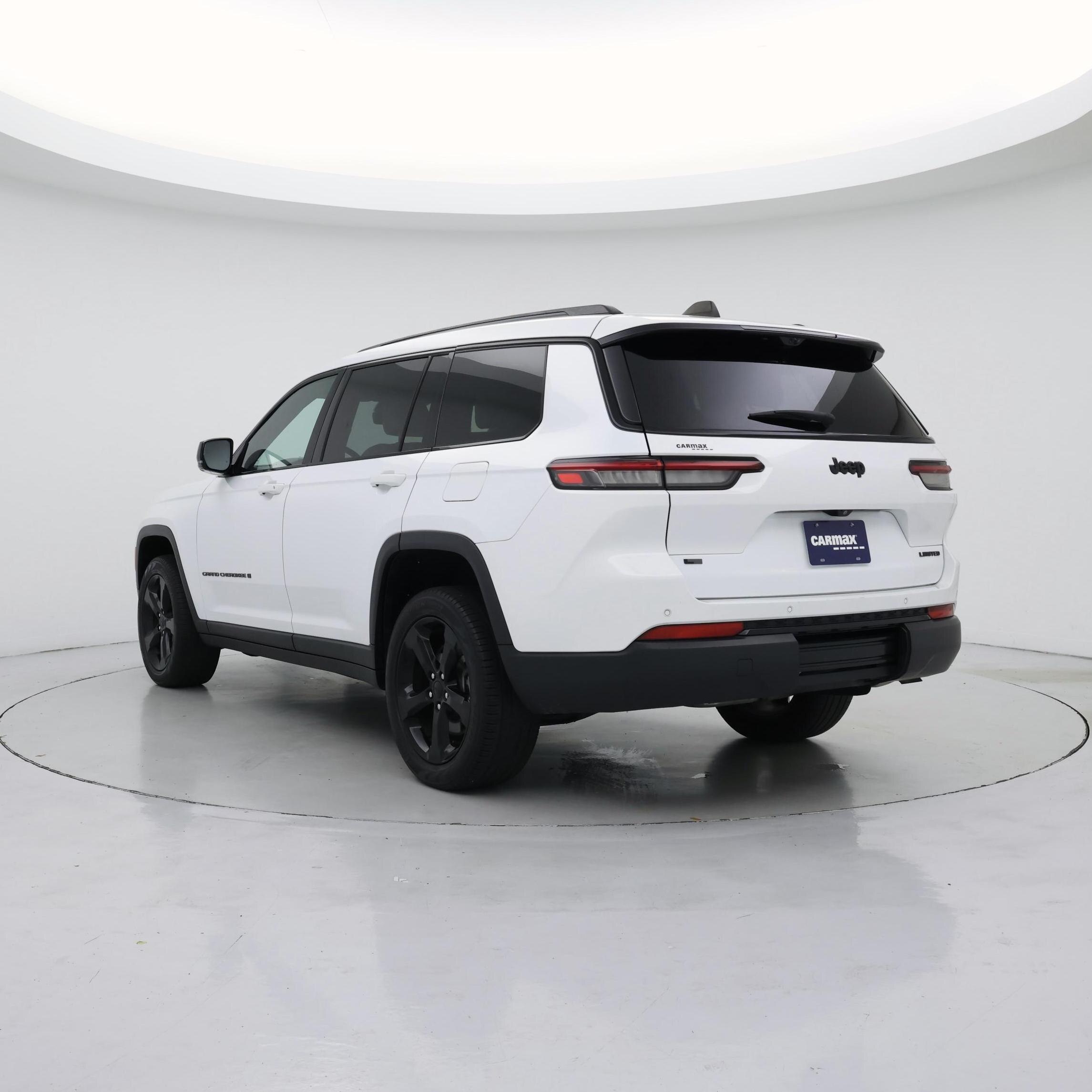 Thumbnail: 2023 Jeep Grand Cherokee L - 2