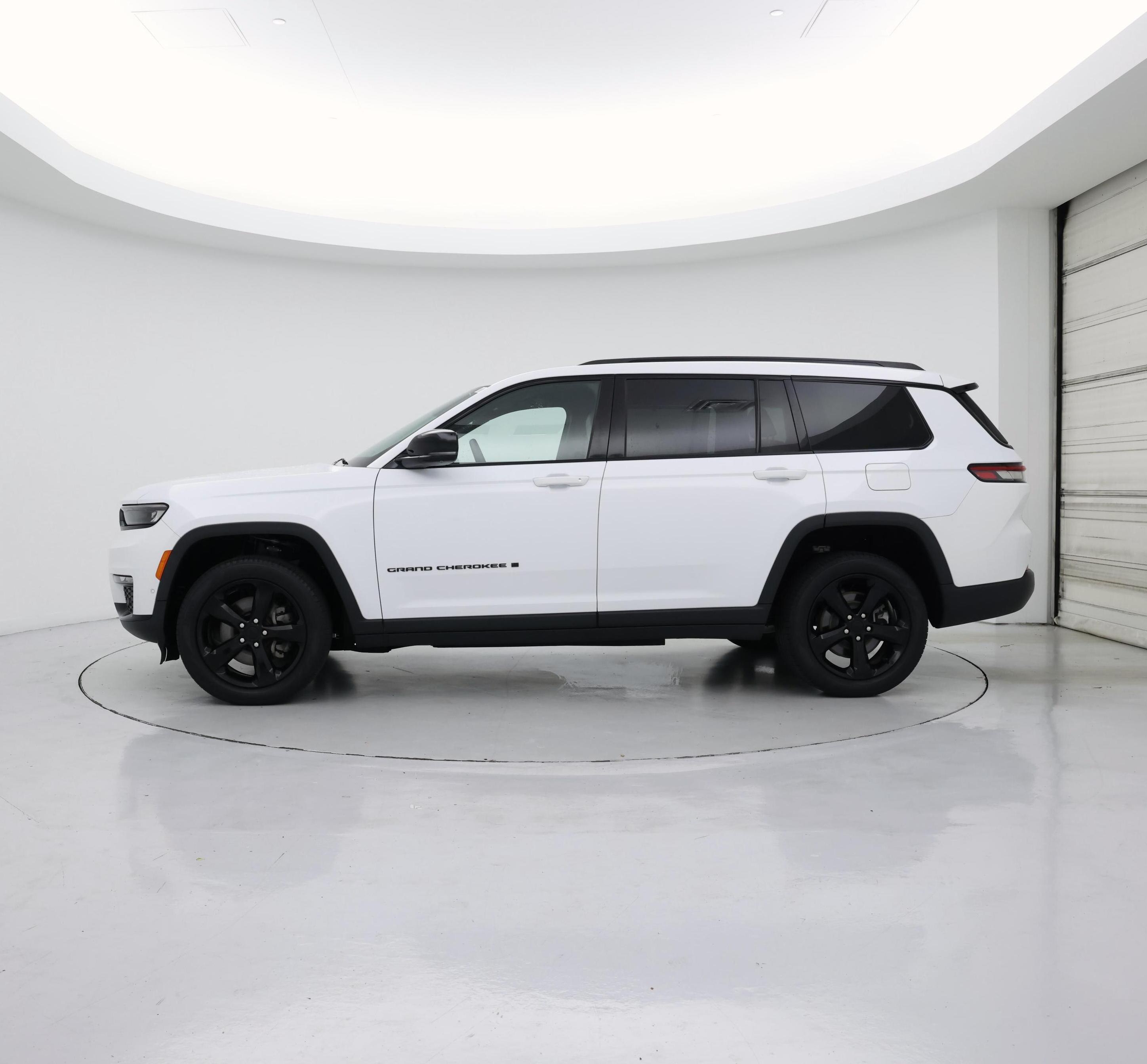 Thumbnail: 2023 Jeep Grand Cherokee L - 3