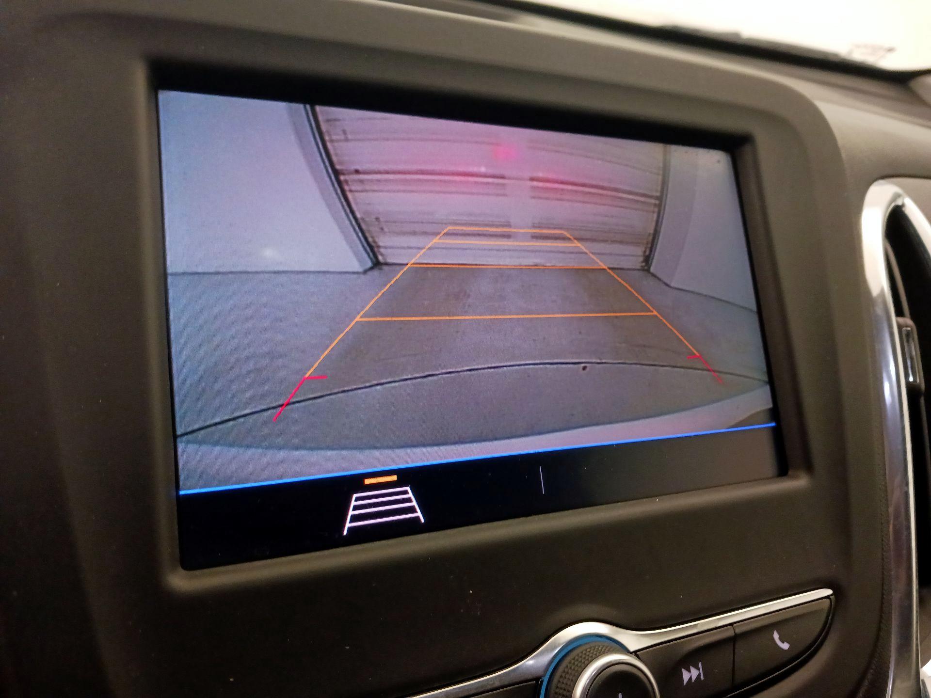 Thumbnail: 2021 Chevrolet Equinox - 14