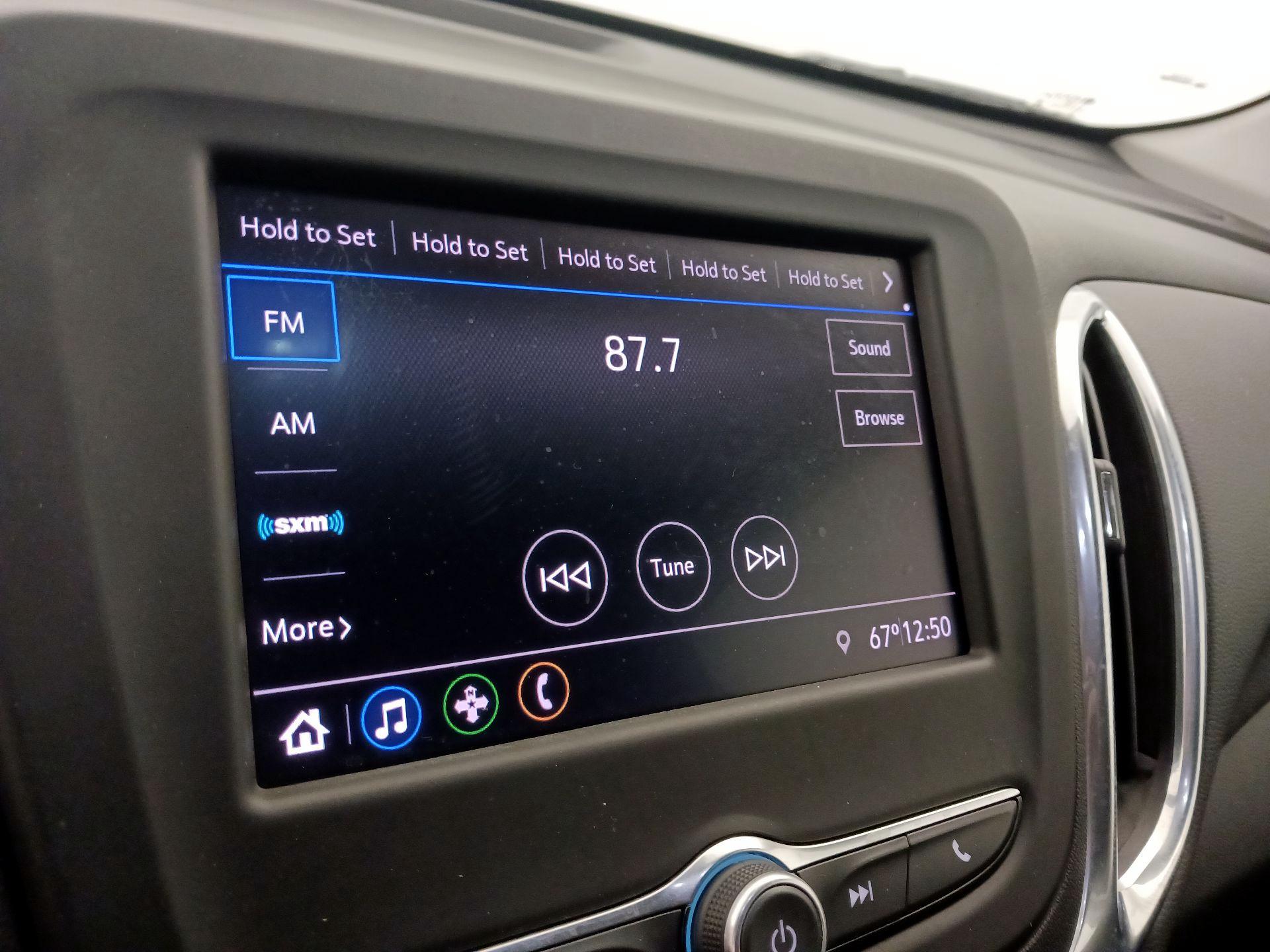 Thumbnail: 2021 Chevrolet Equinox - 15