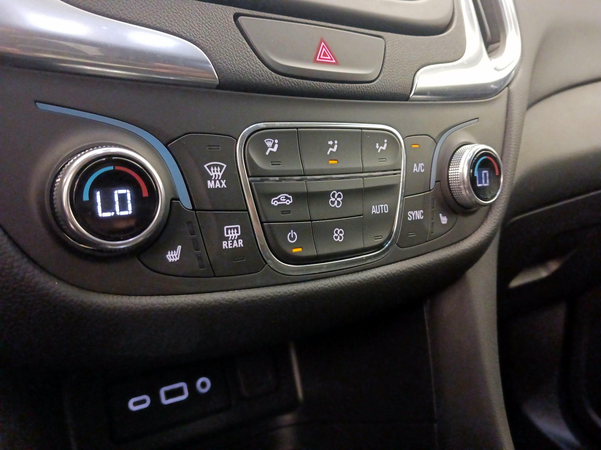 Thumbnail: 2021 Chevrolet Equinox - 16