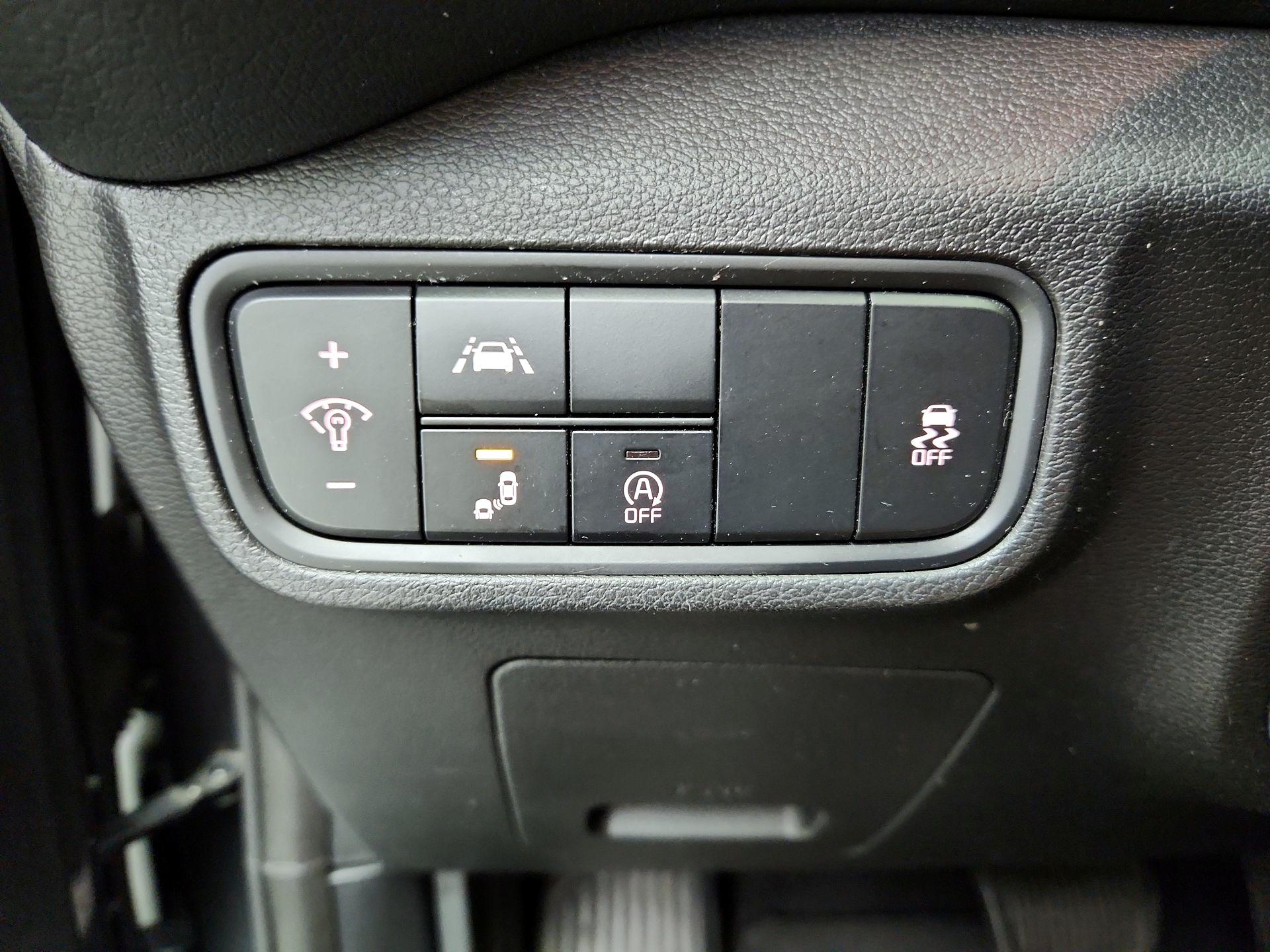 Thumbnail: 2020 Kia Soul - 13