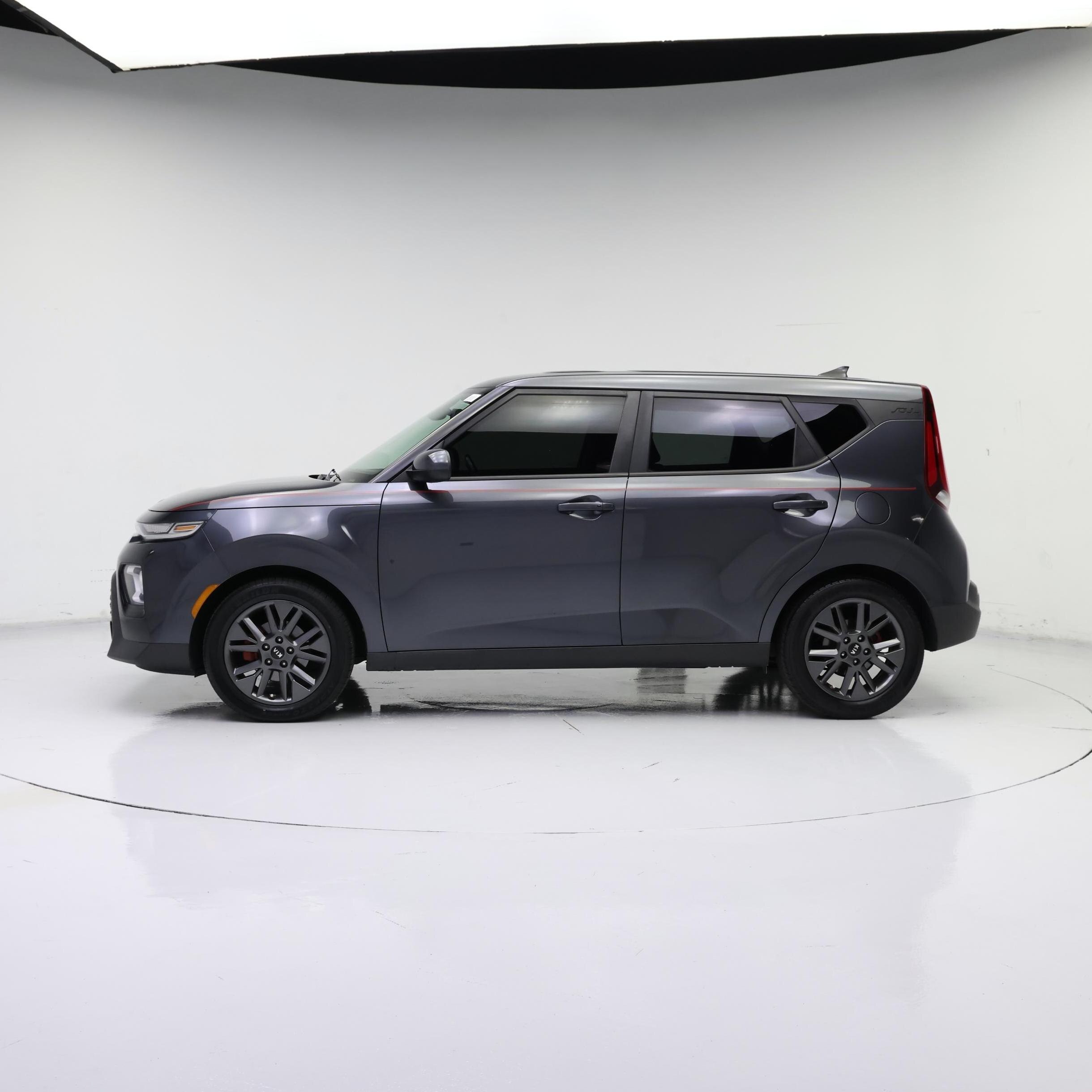 Thumbnail: 2020 Kia Soul - 3