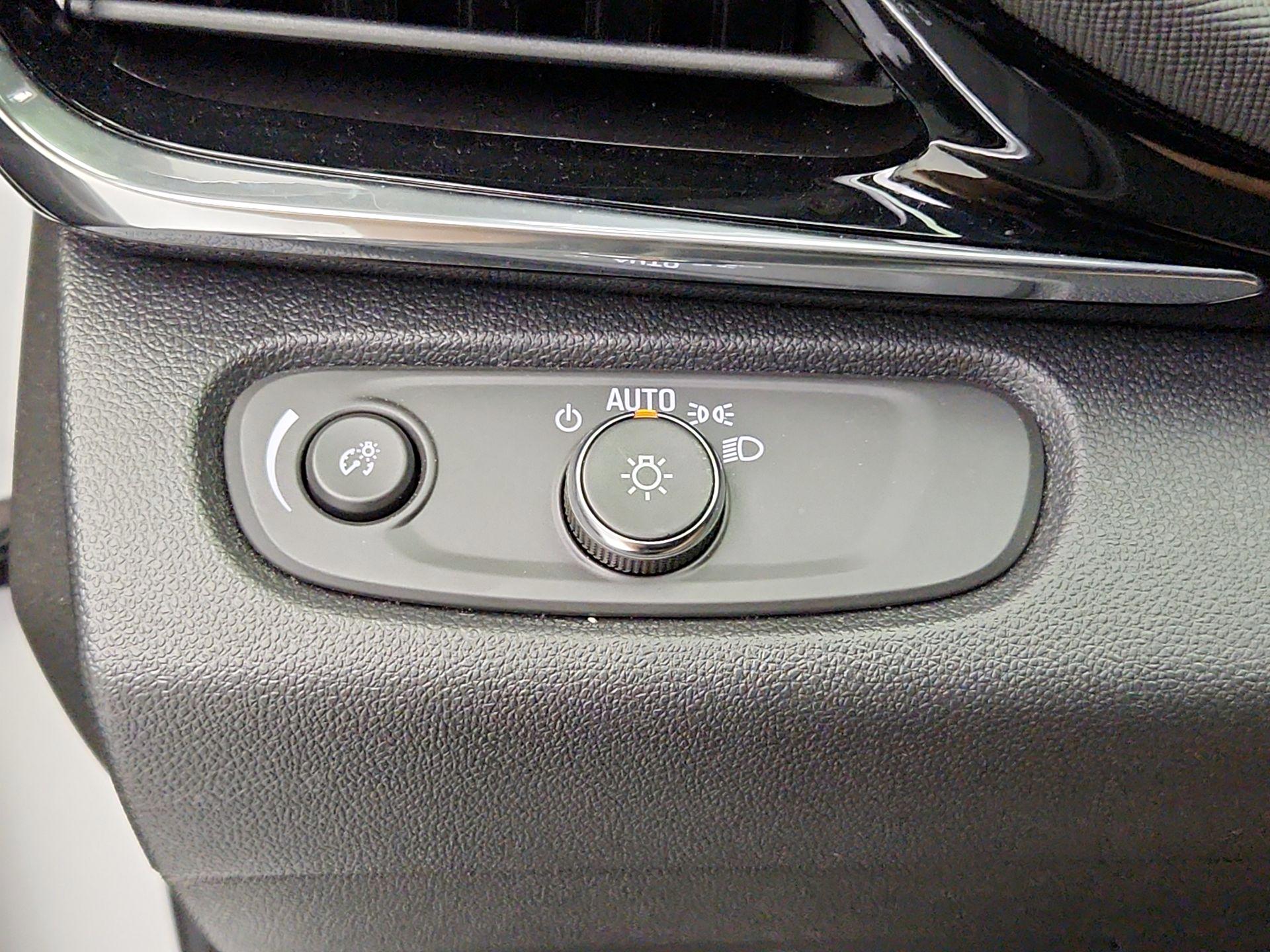 Thumbnail: 2025 Buick Envista - 13