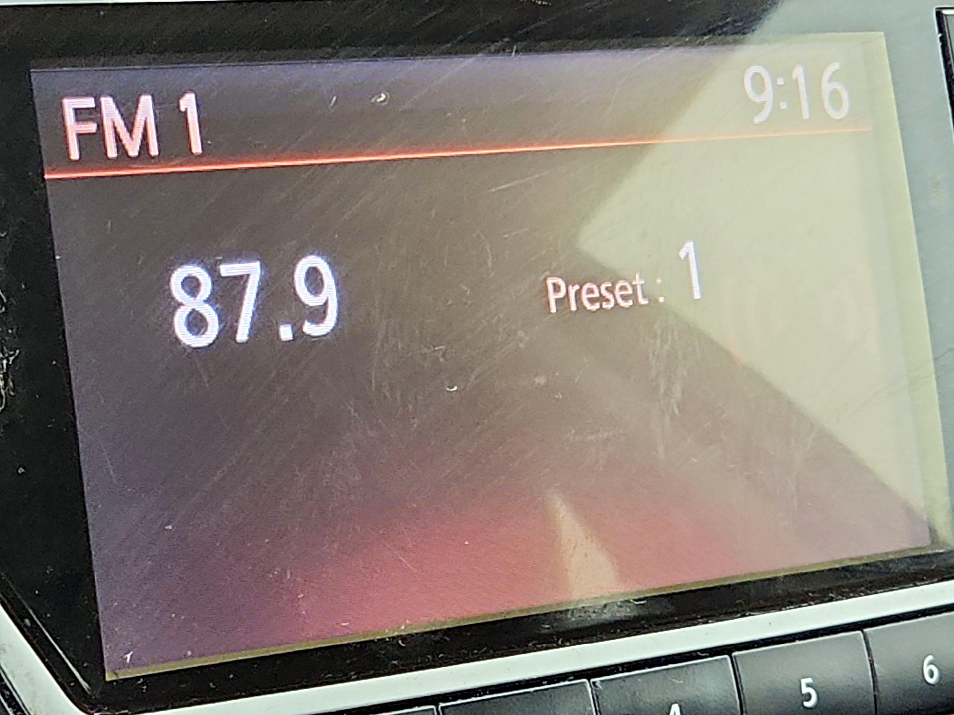 Thumbnail: 2015 Nissan Juke - 15