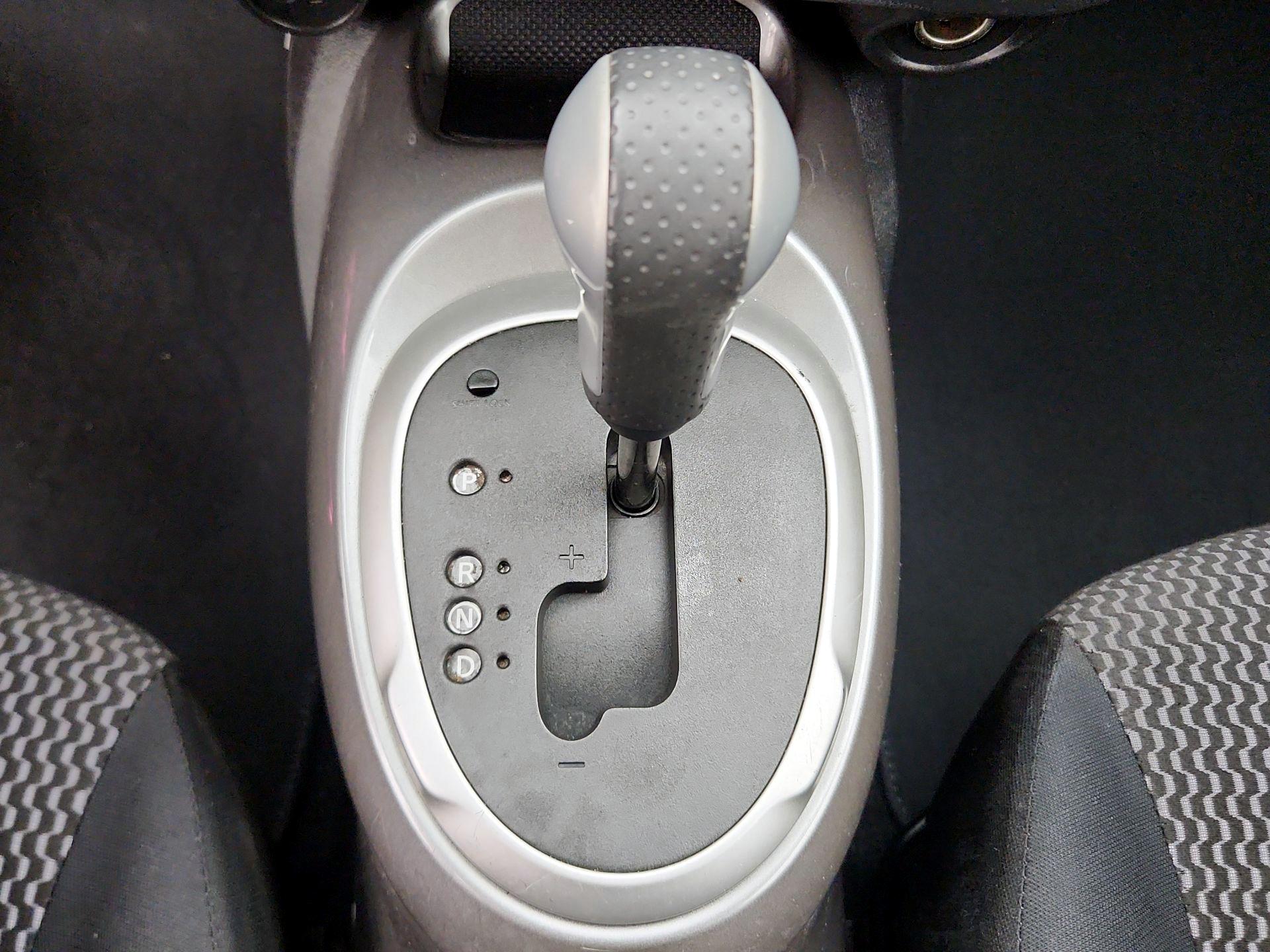 Thumbnail: 2015 Nissan Juke - 17