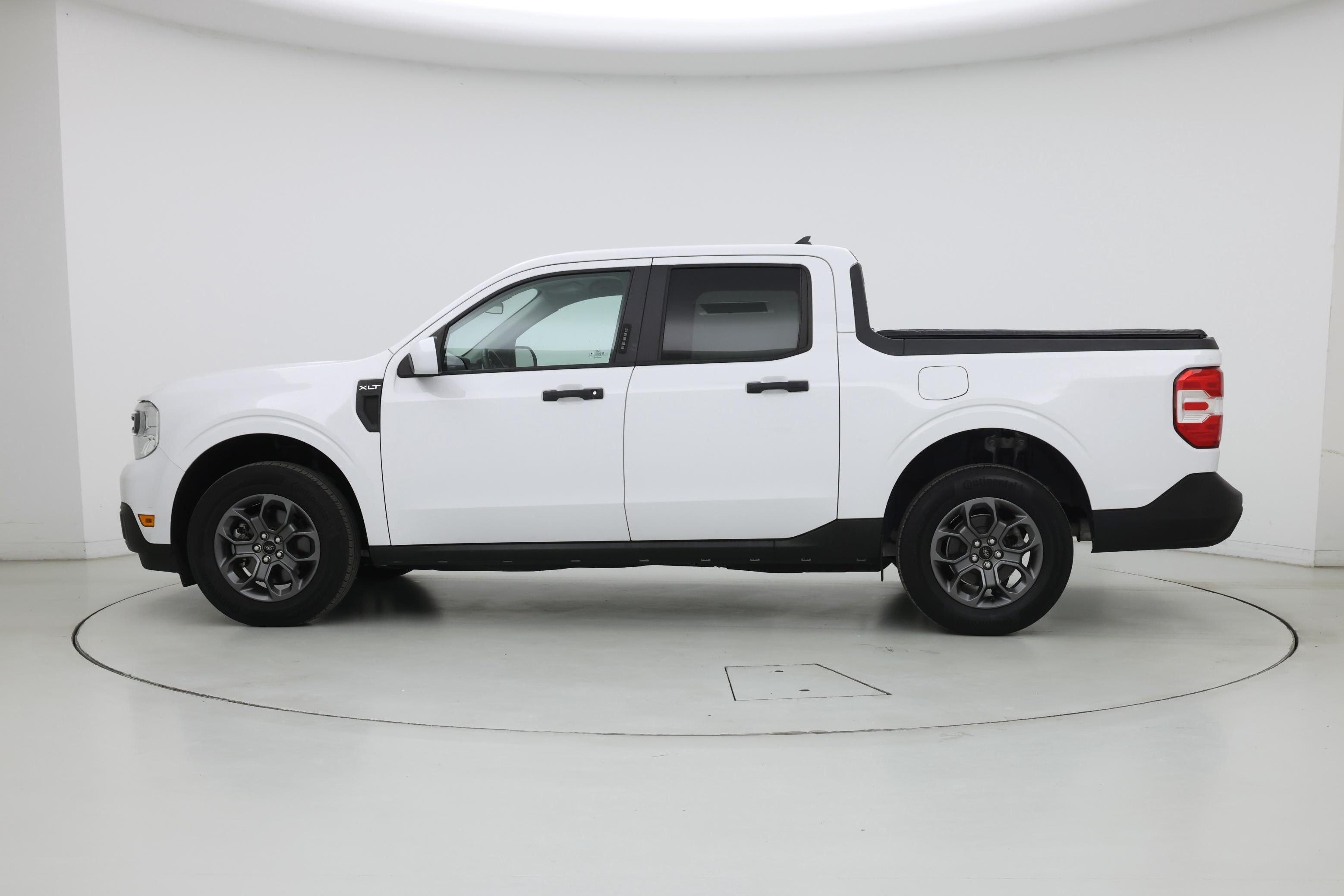 Thumbnail: 2022 Ford Maverick - 3