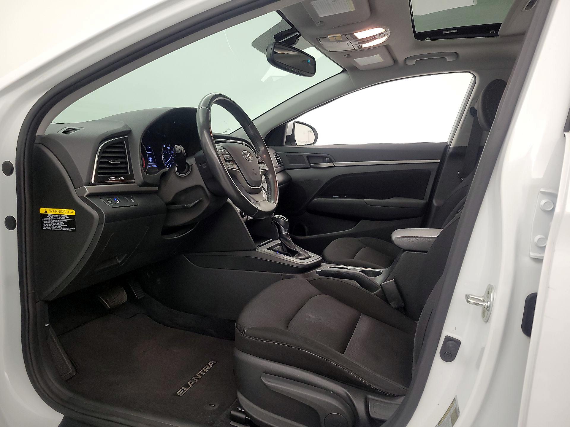 Thumbnail: 2018 Hyundai Elantra - 11