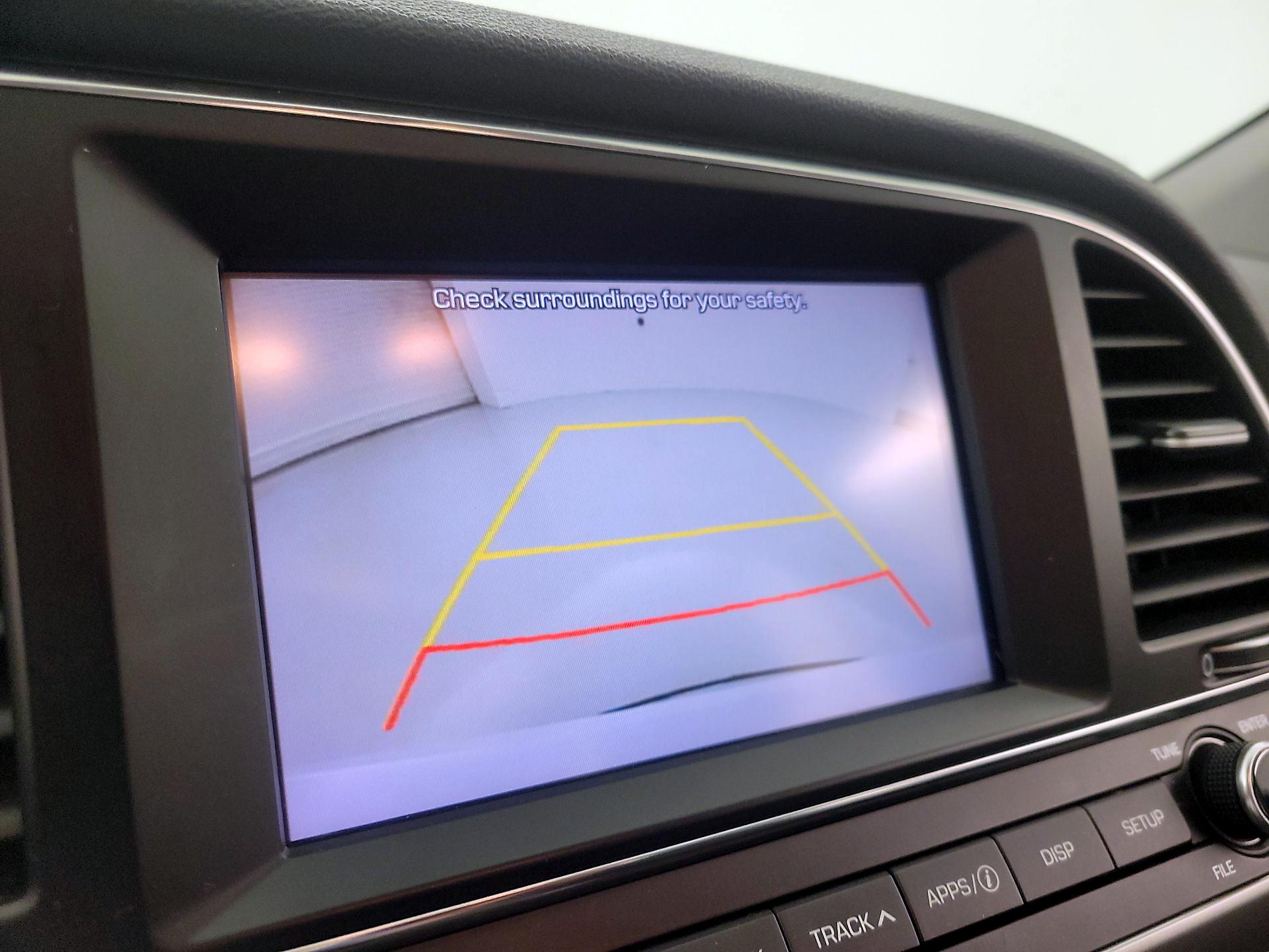 Thumbnail: 2018 Hyundai Elantra - 14