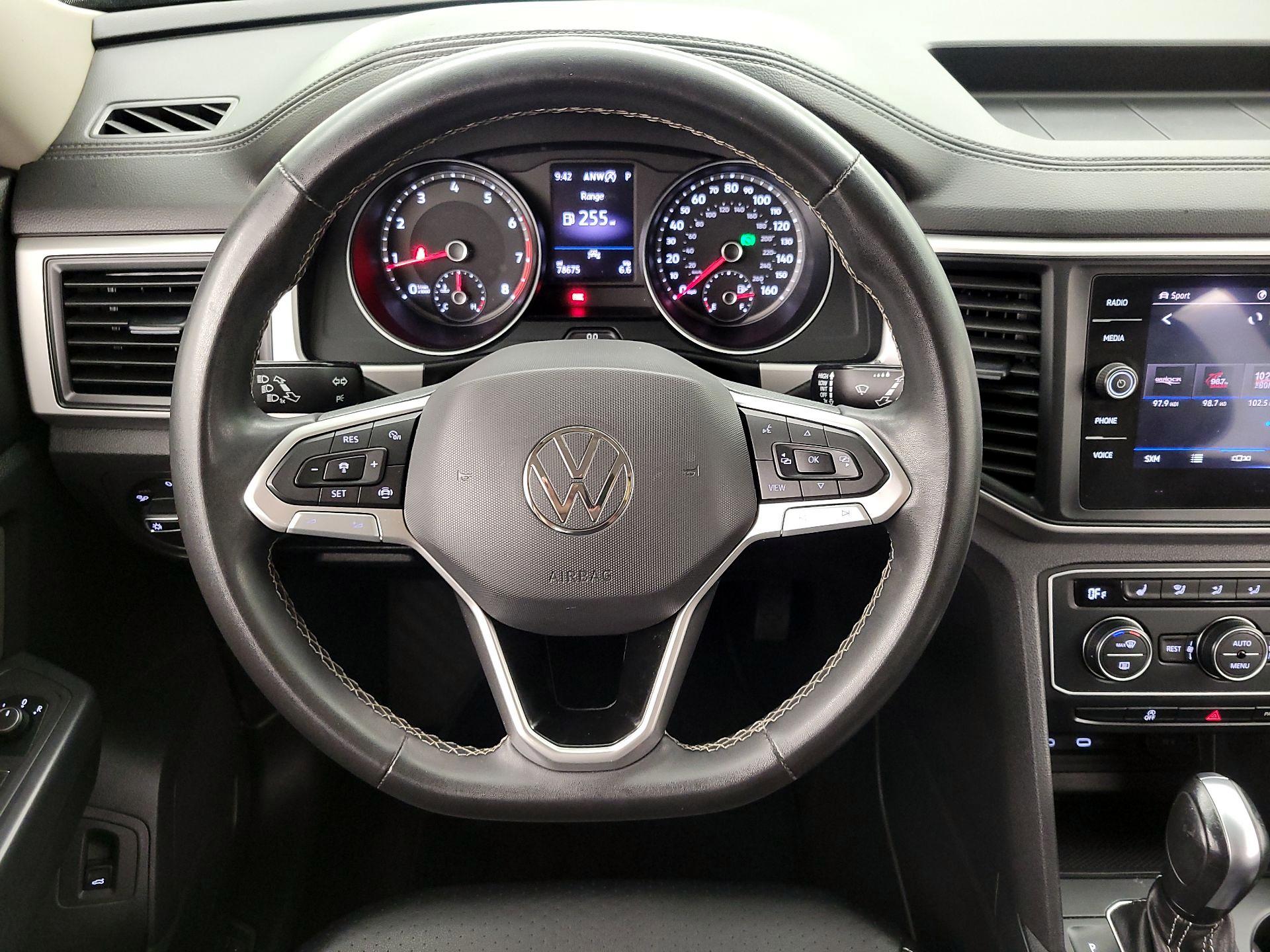 Thumbnail: 2021 Volkswagen Atlas - 10