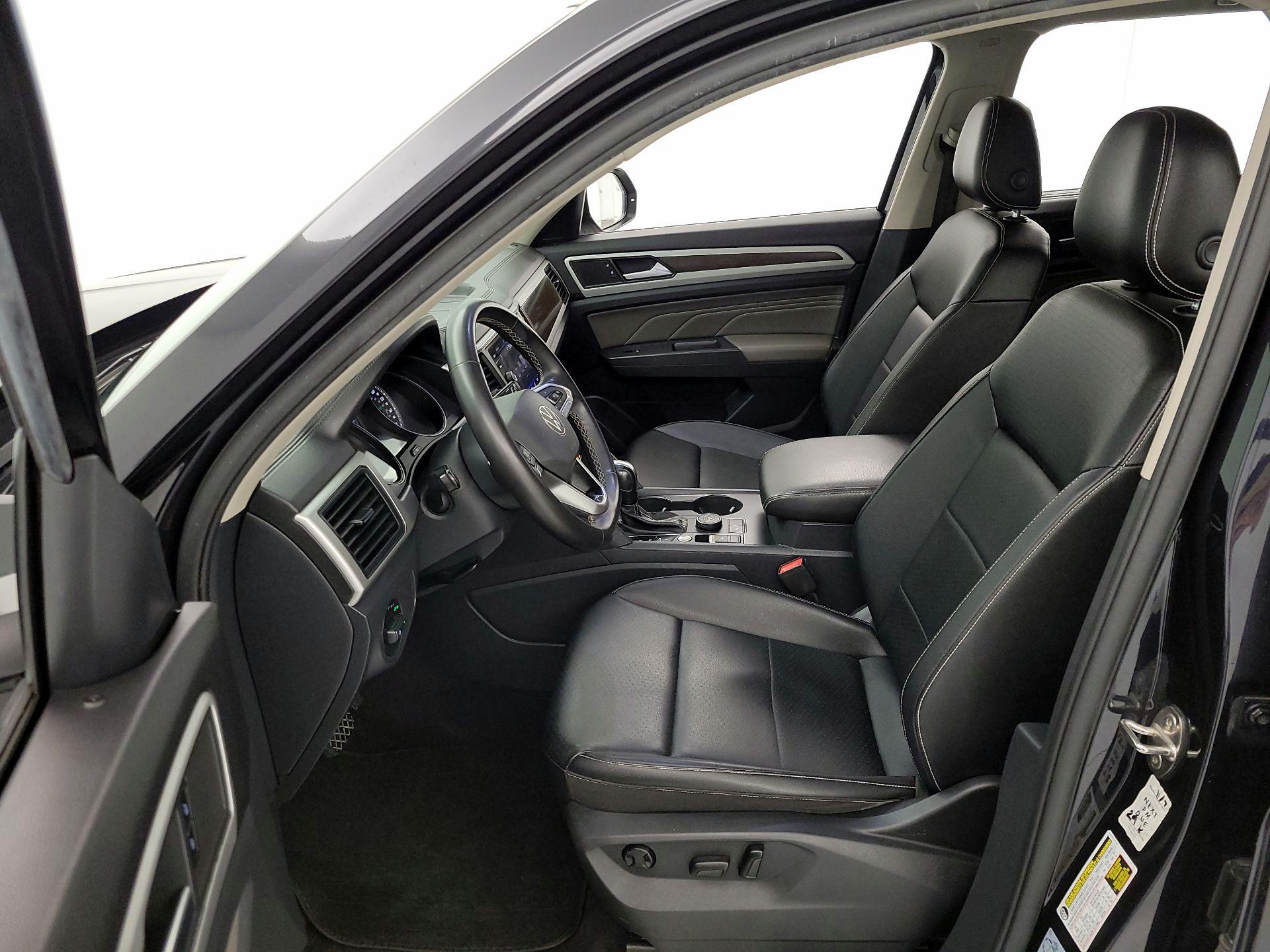 Thumbnail: 2021 Volkswagen Atlas - 11