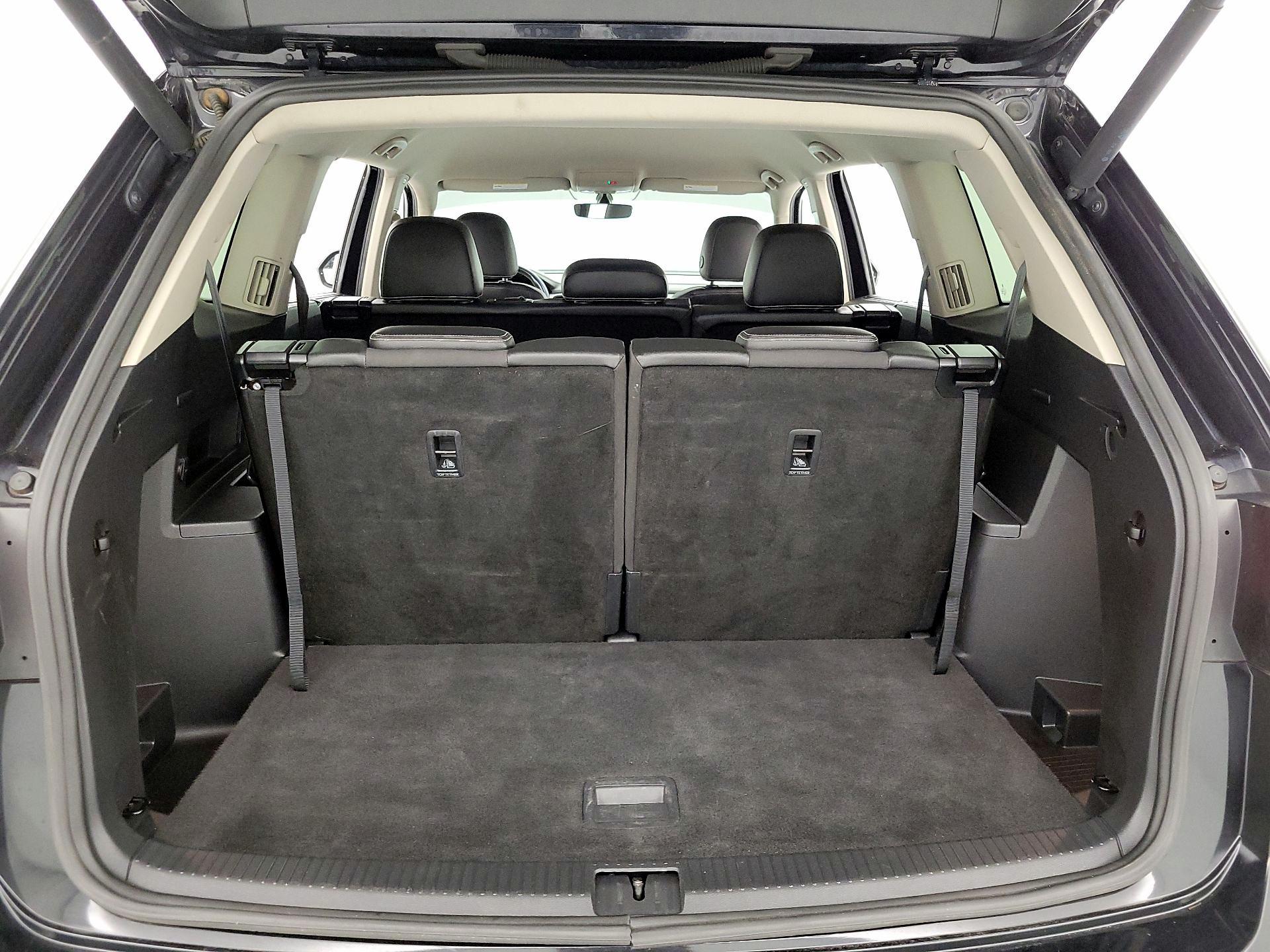 Thumbnail: 2021 Volkswagen Atlas - 20