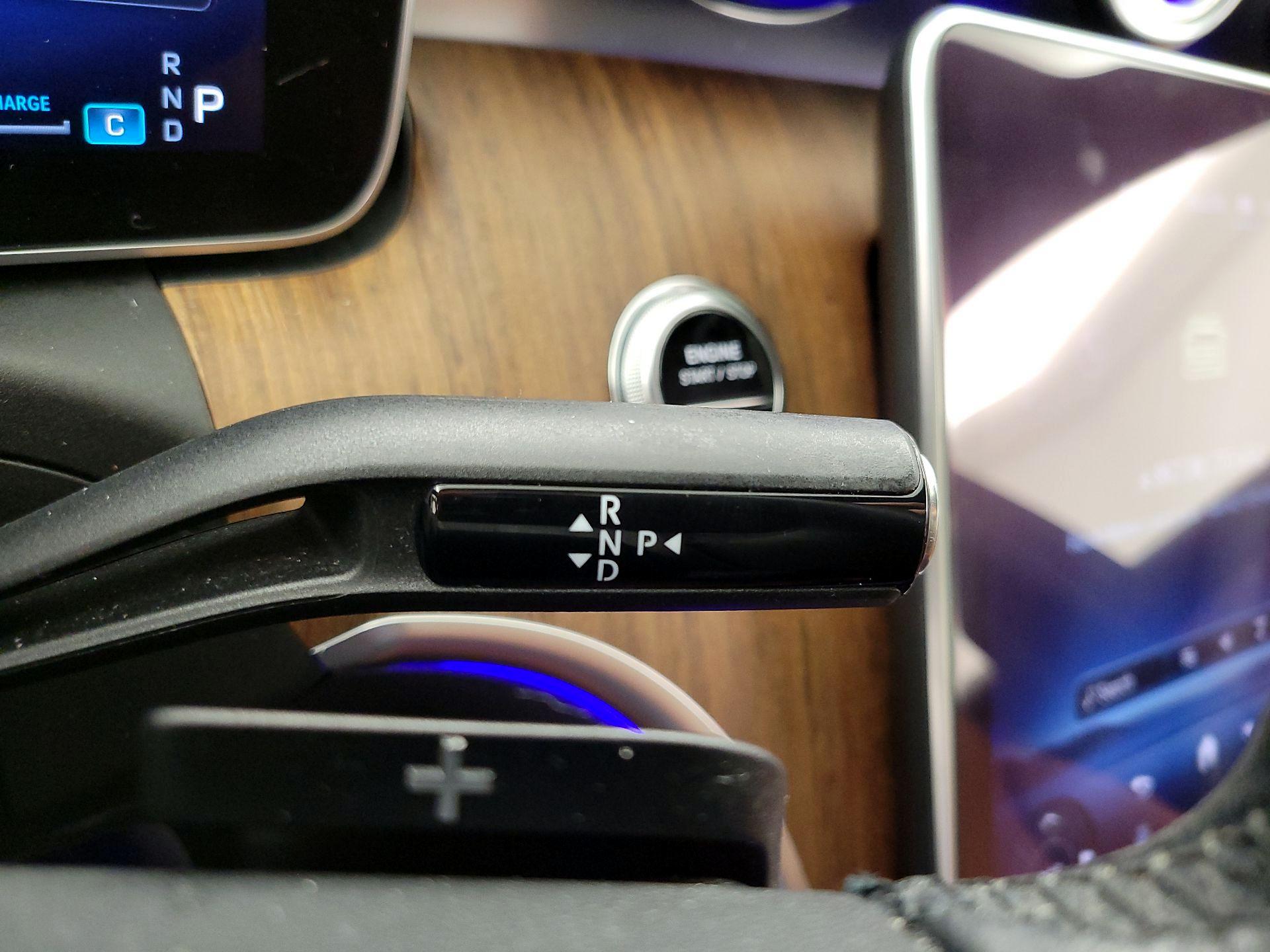 Thumbnail: 2022 Mercedes-Benz C-Class - 17