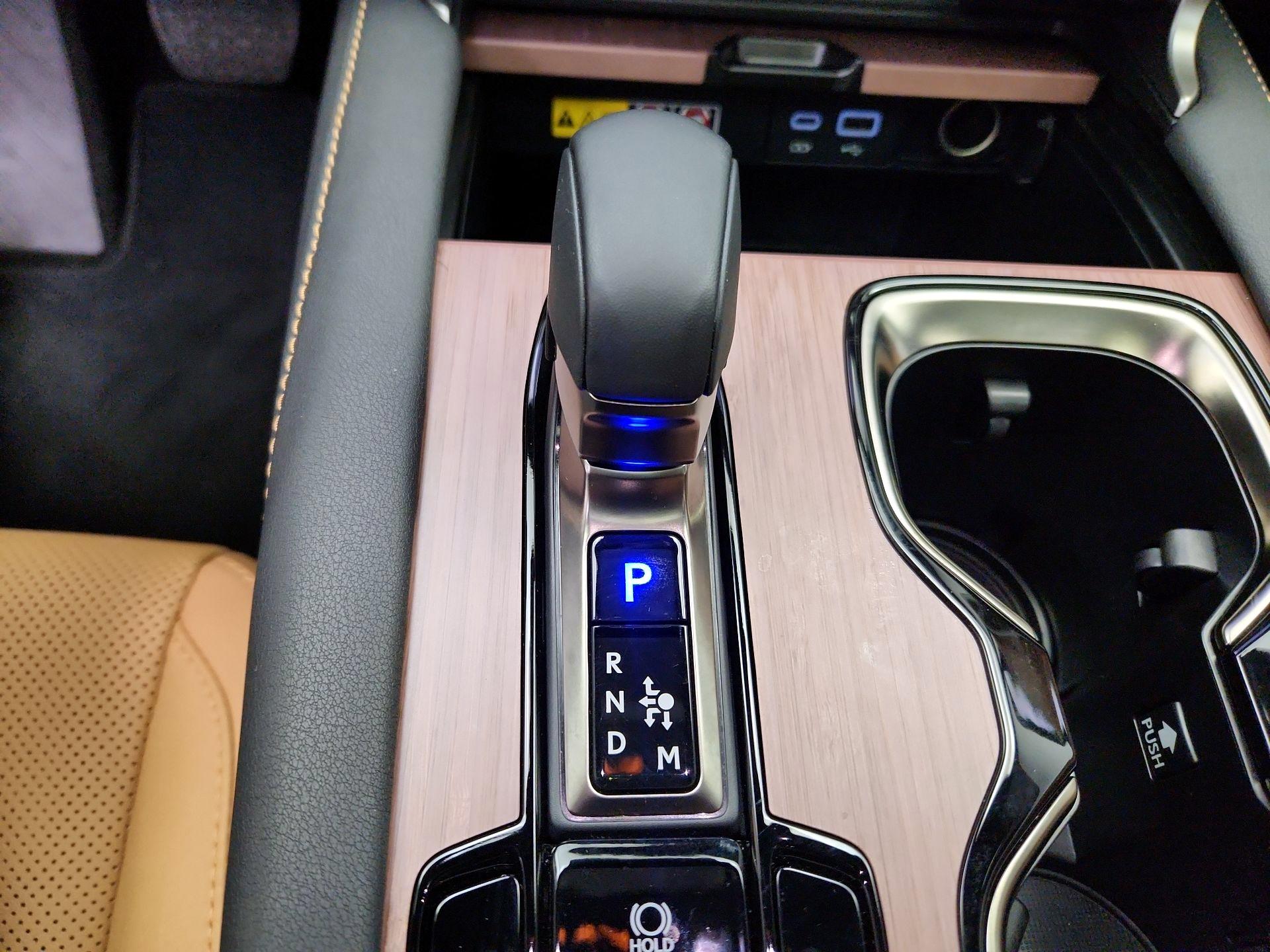 Thumbnail: 2025 Lexus RX - 18