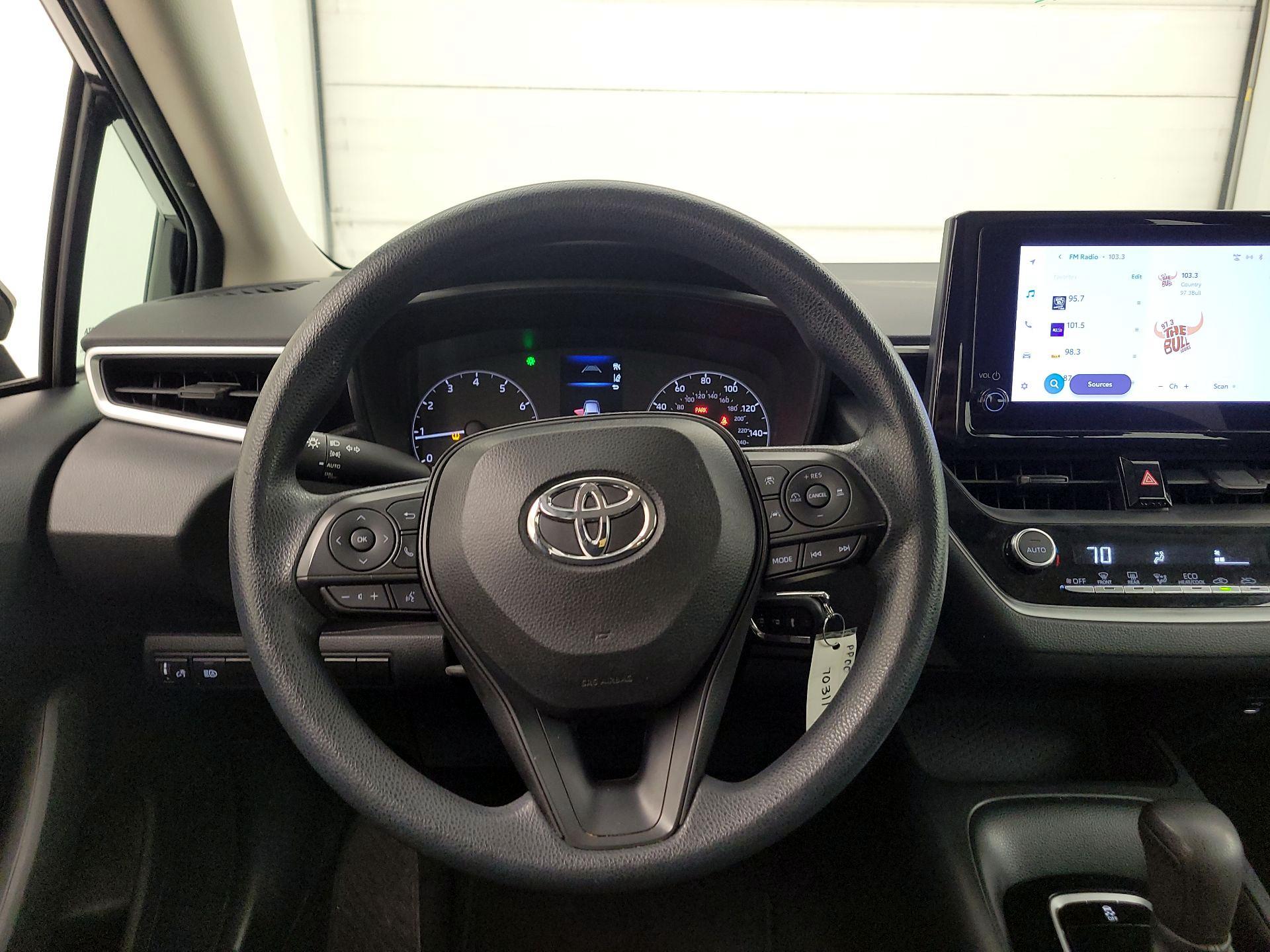 Thumbnail: 2023 Toyota Corolla - 10