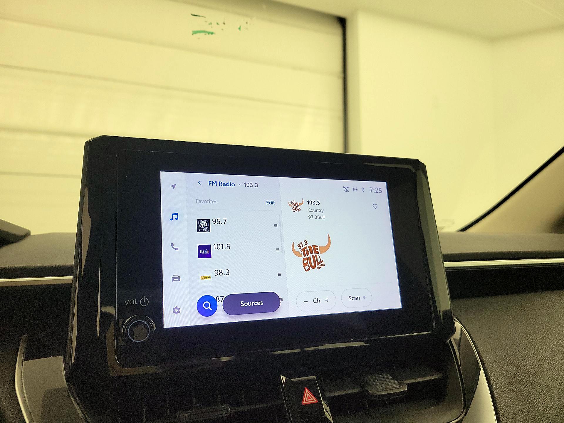 Thumbnail: 2023 Toyota Corolla - 15