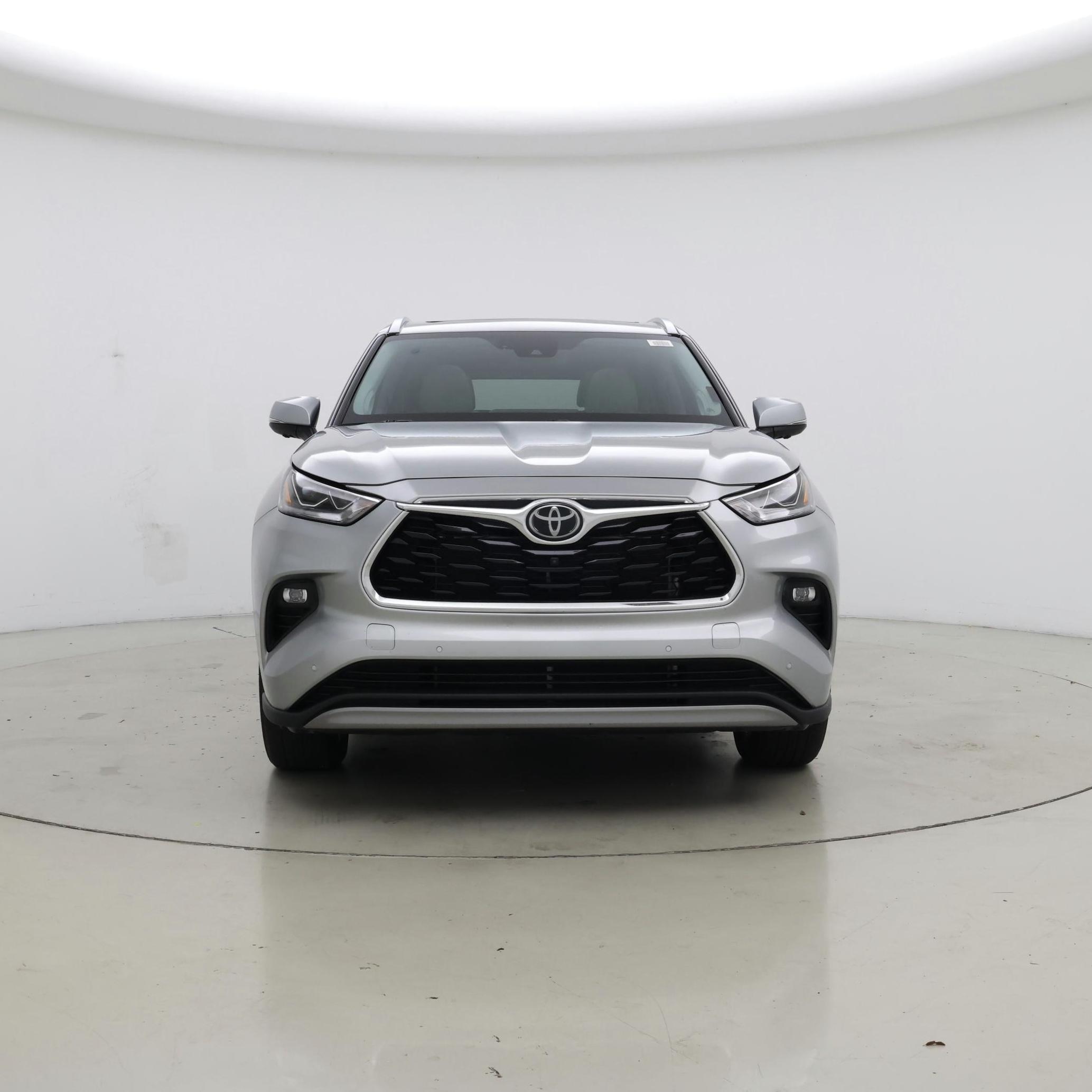 Thumbnail: 2023 Toyota Highlander - 5