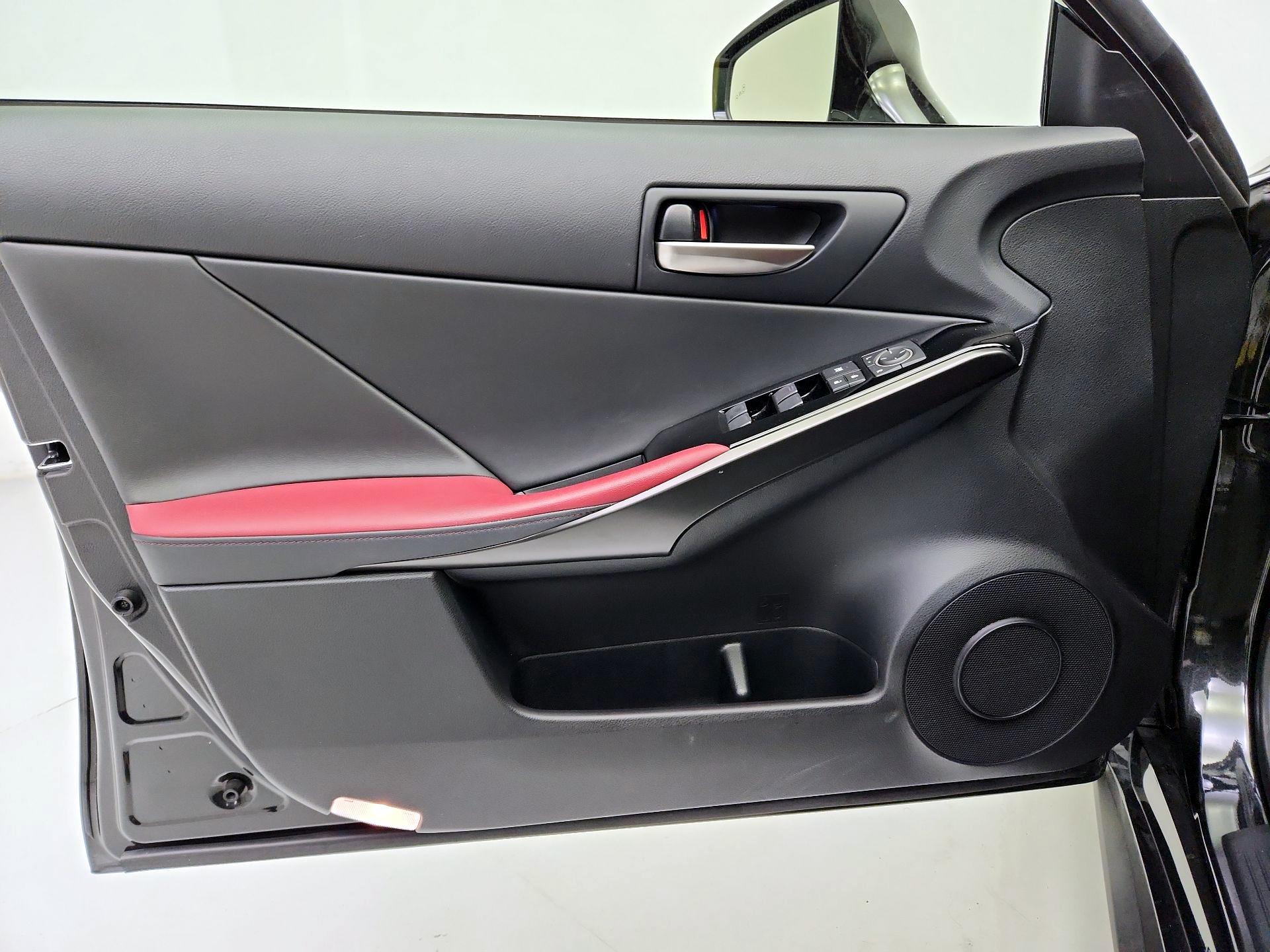 Thumbnail: 2023 Lexus IS - 12