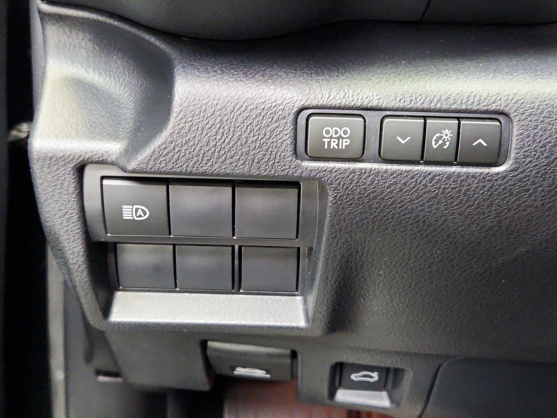 Thumbnail: 2023 Lexus IS - 13