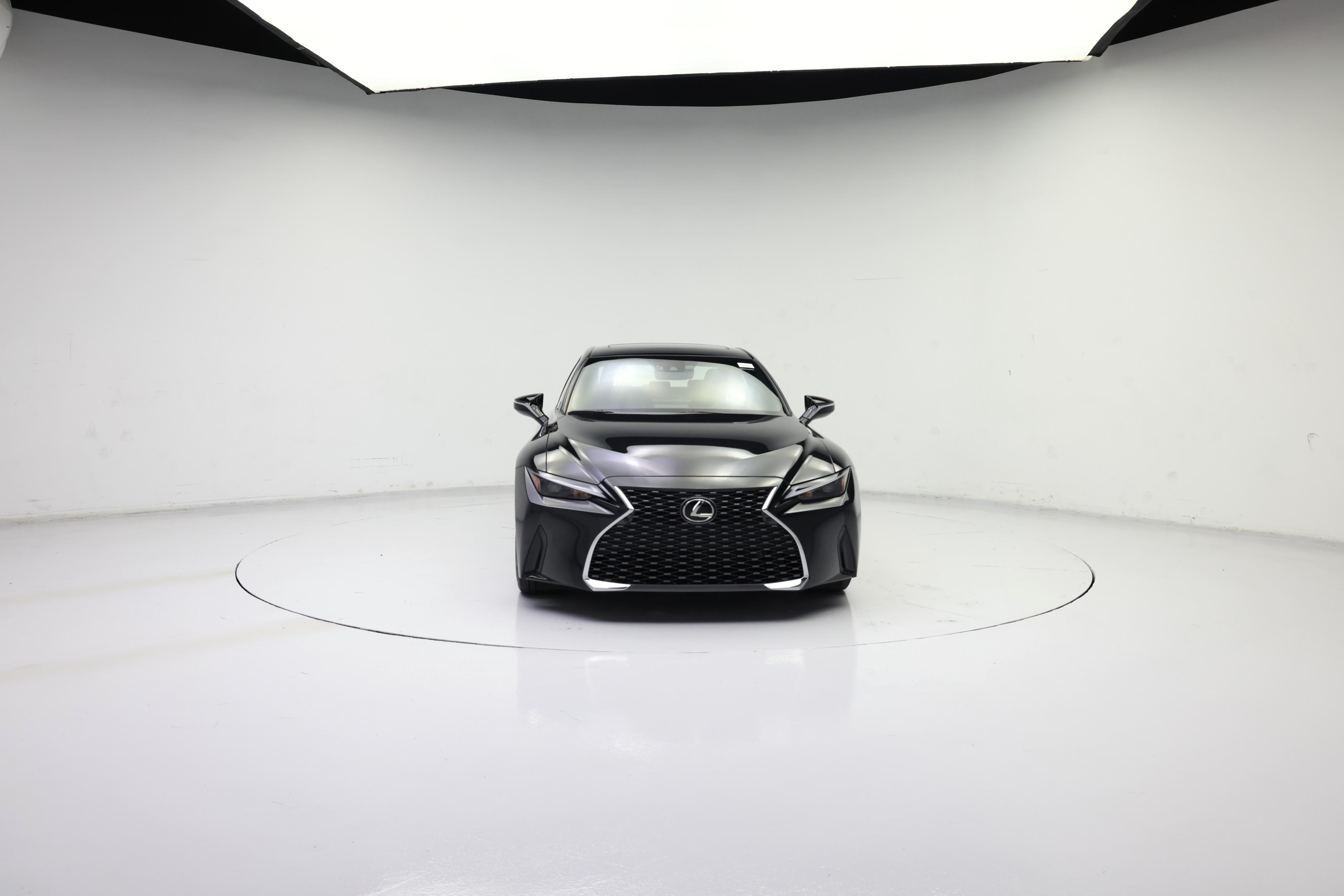 Thumbnail: 2023 Lexus IS - 5