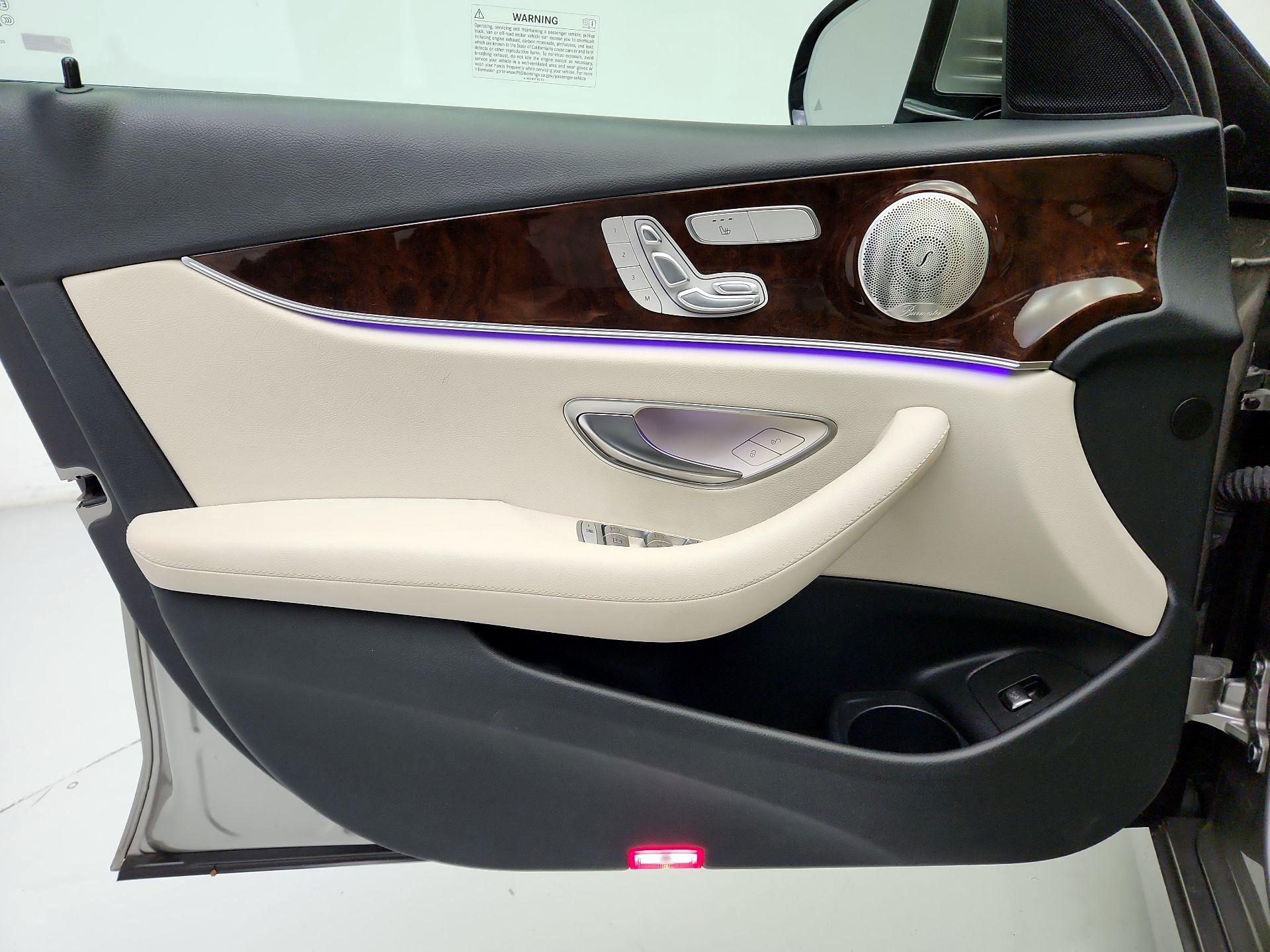 Thumbnail: 2022 Mercedes-Benz E-Class - 12