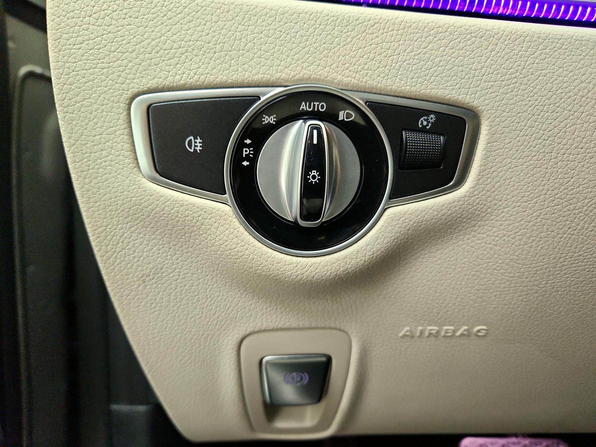 Thumbnail: 2022 Mercedes-Benz E-Class - 13