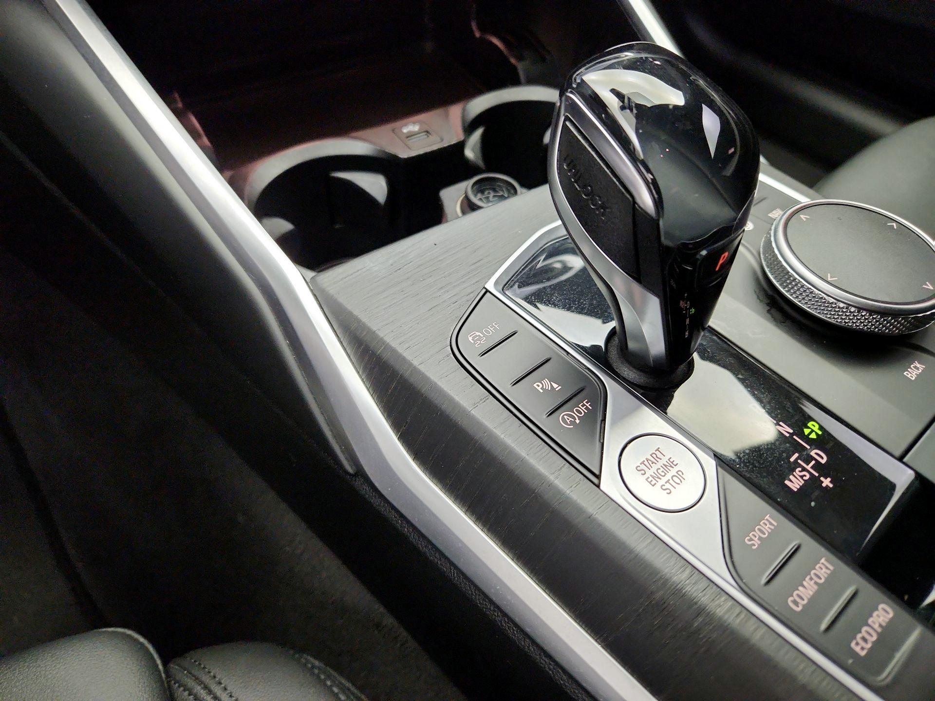 Thumbnail: 2021 BMW 4 Series - 18