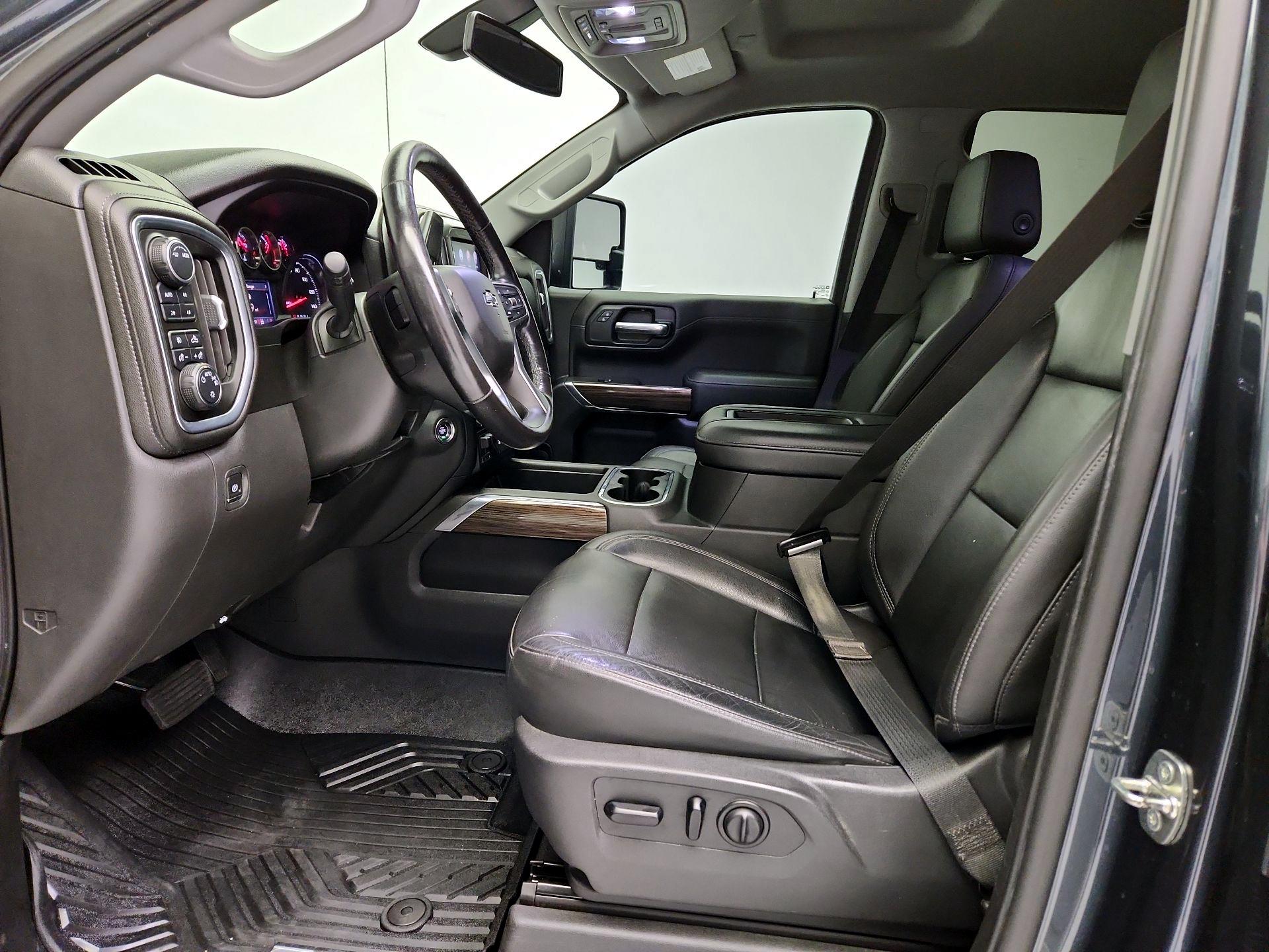 Thumbnail: 2020 Chevrolet Silverado 1500 - 11