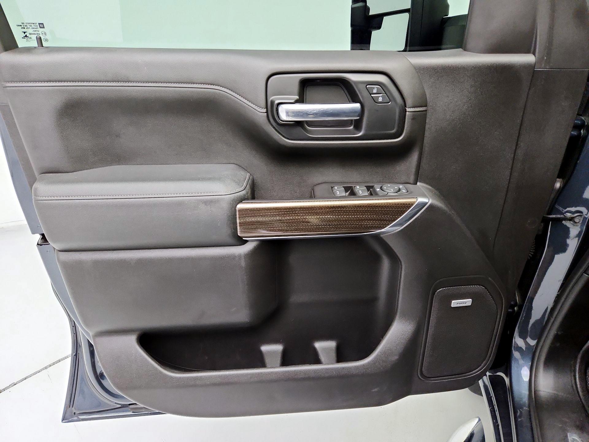 Thumbnail: 2020 Chevrolet Silverado 1500 - 12