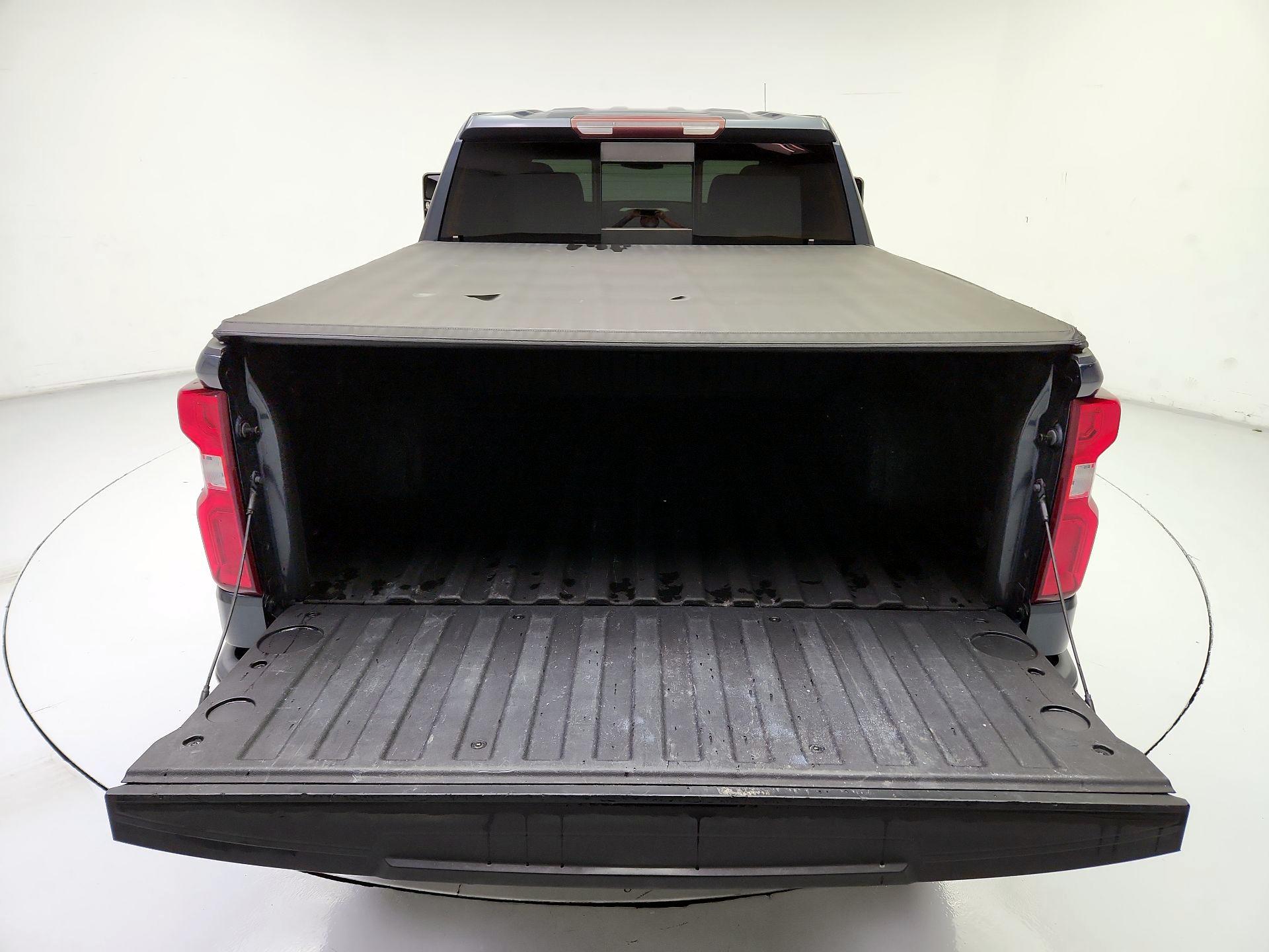 Thumbnail: 2020 Chevrolet Silverado 1500 - 20