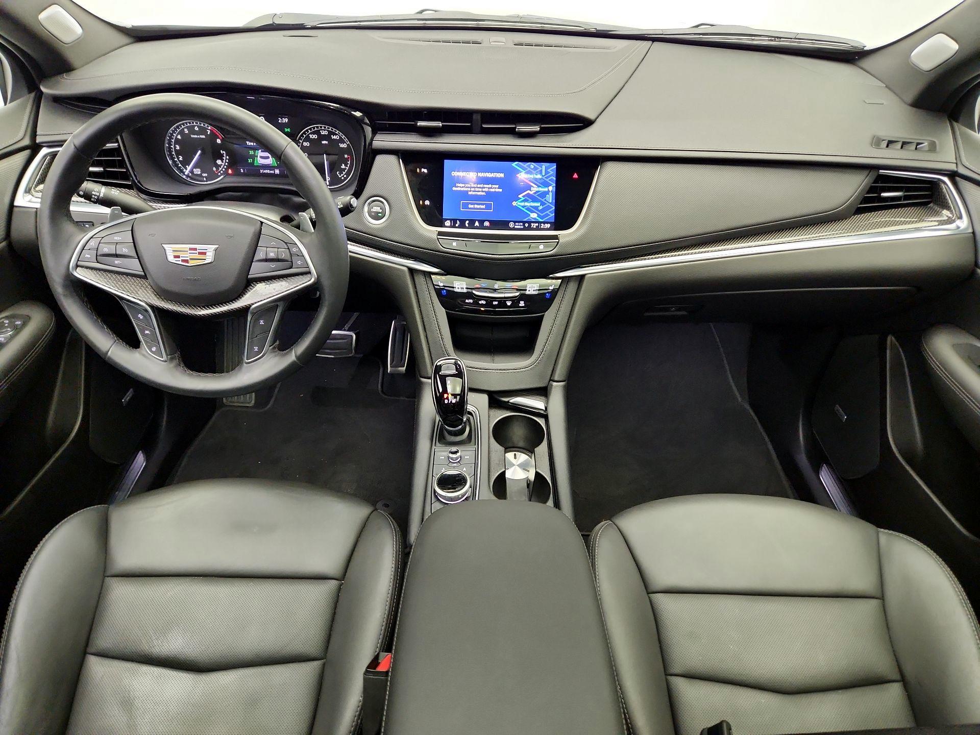 Thumbnail: 2023 Cadillac XT5 - 9