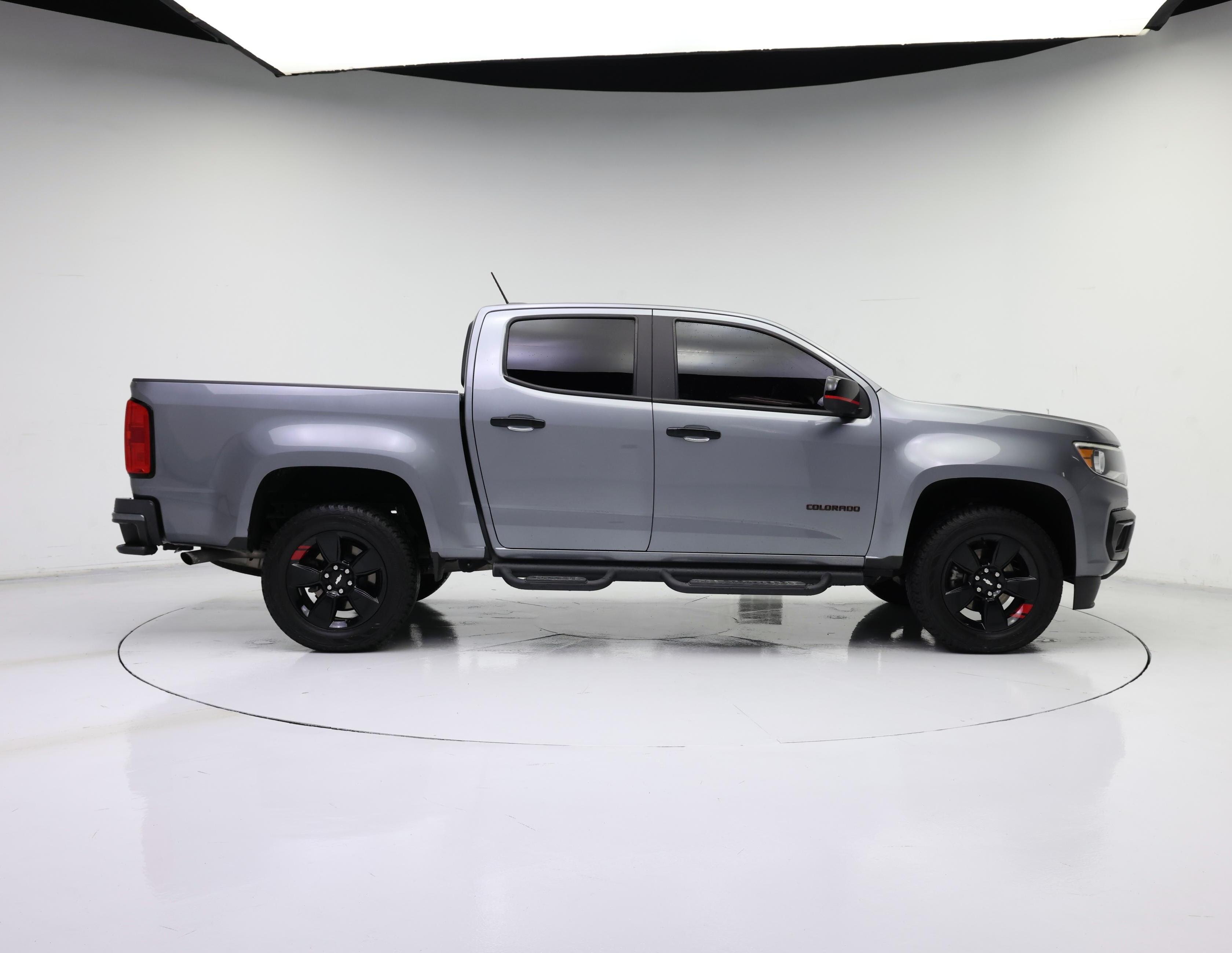 Thumbnail: 2021 Chevrolet Colorado - 7