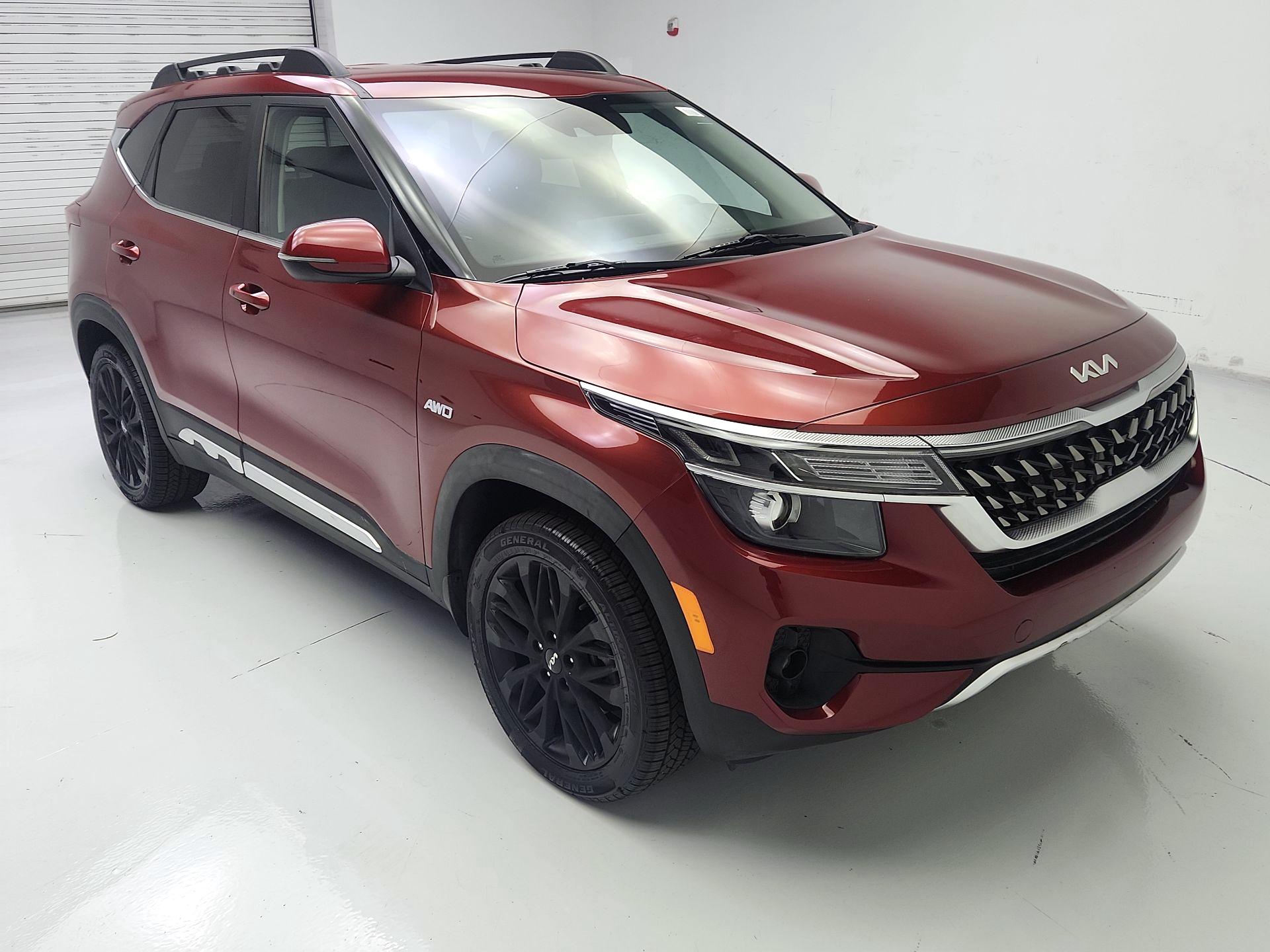 Thumbnail: 2022 Kia Seltos - 1