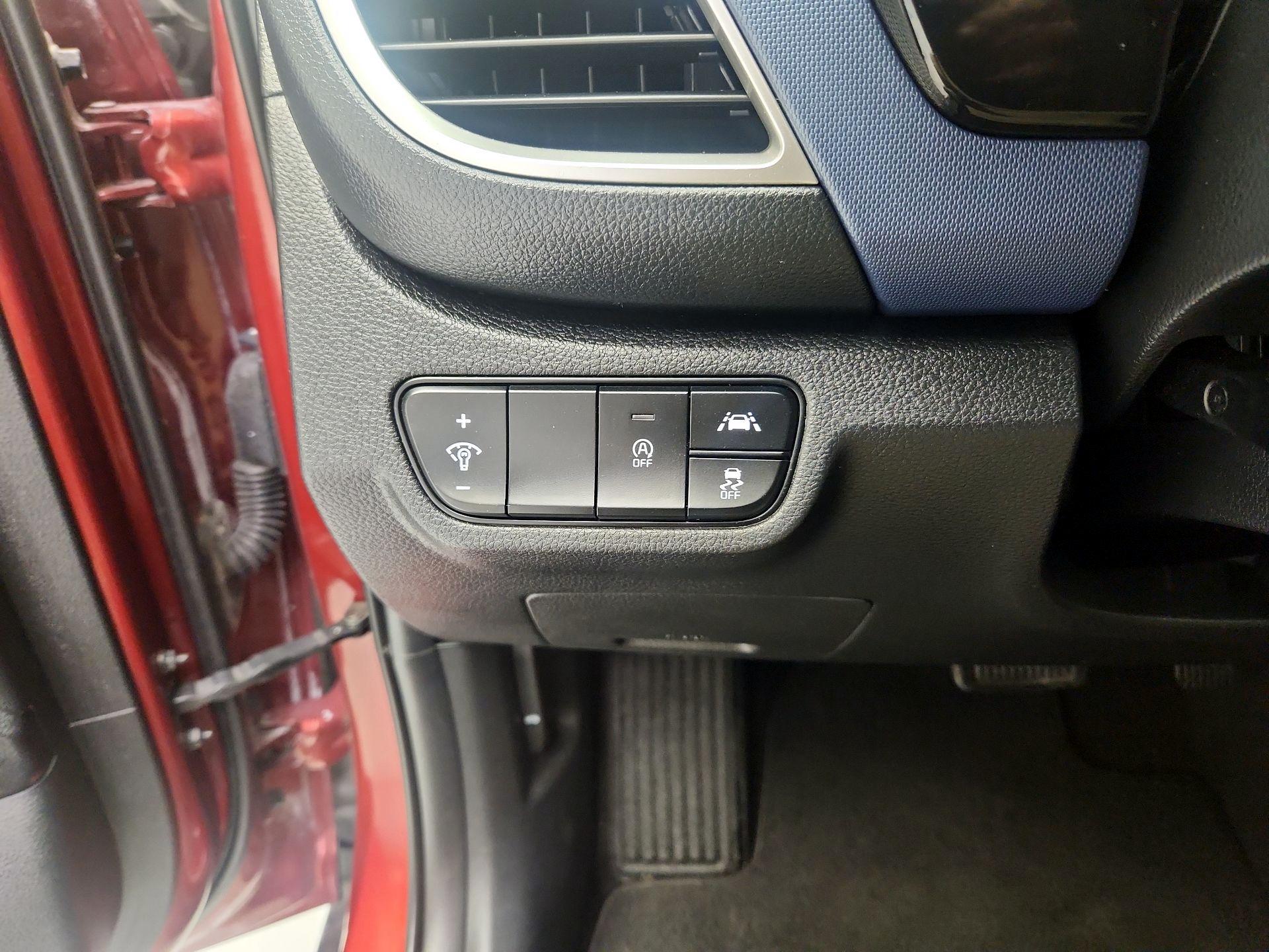 Thumbnail: 2022 Kia Seltos - 11