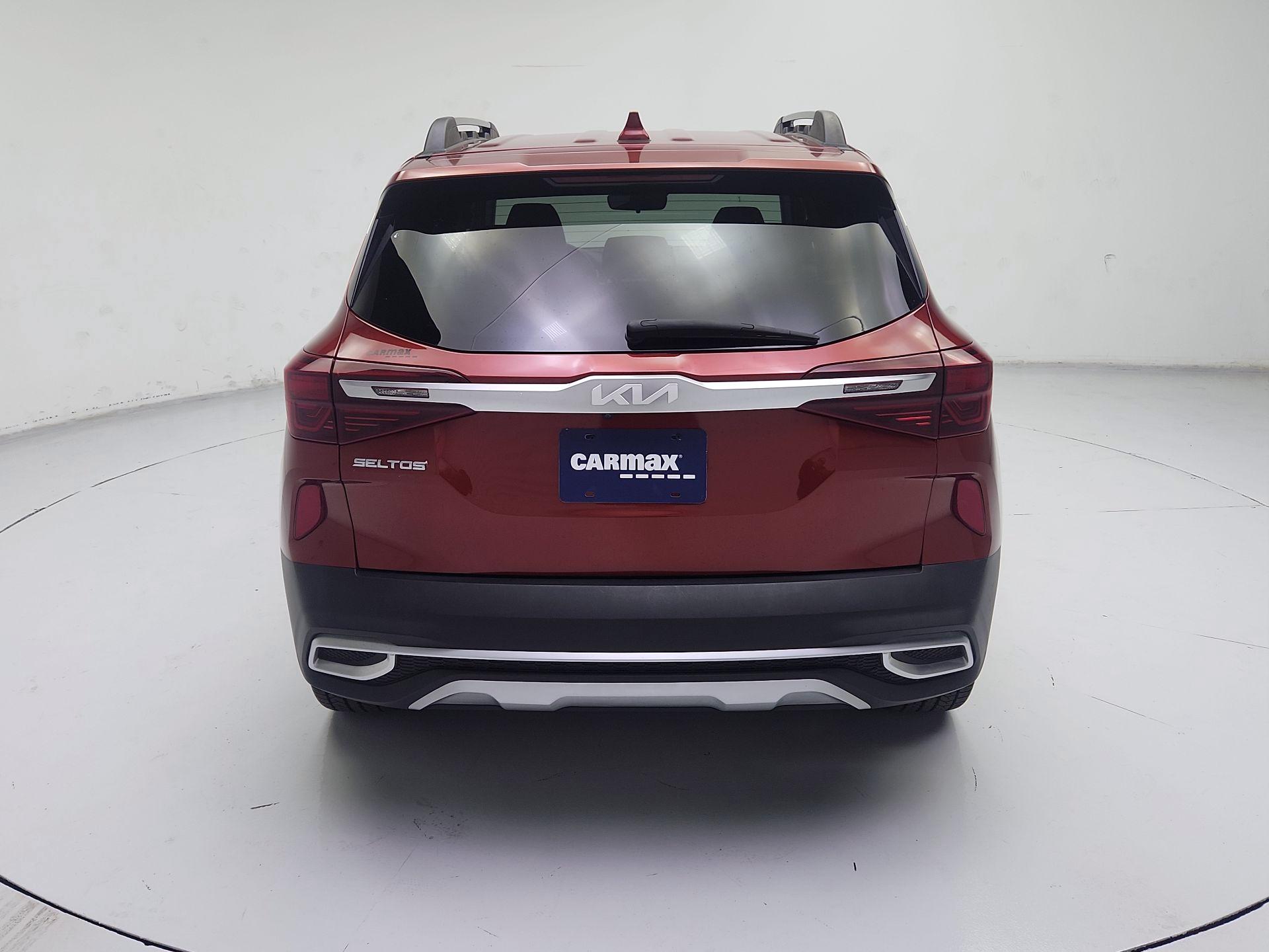 Thumbnail: 2022 Kia Seltos - 6