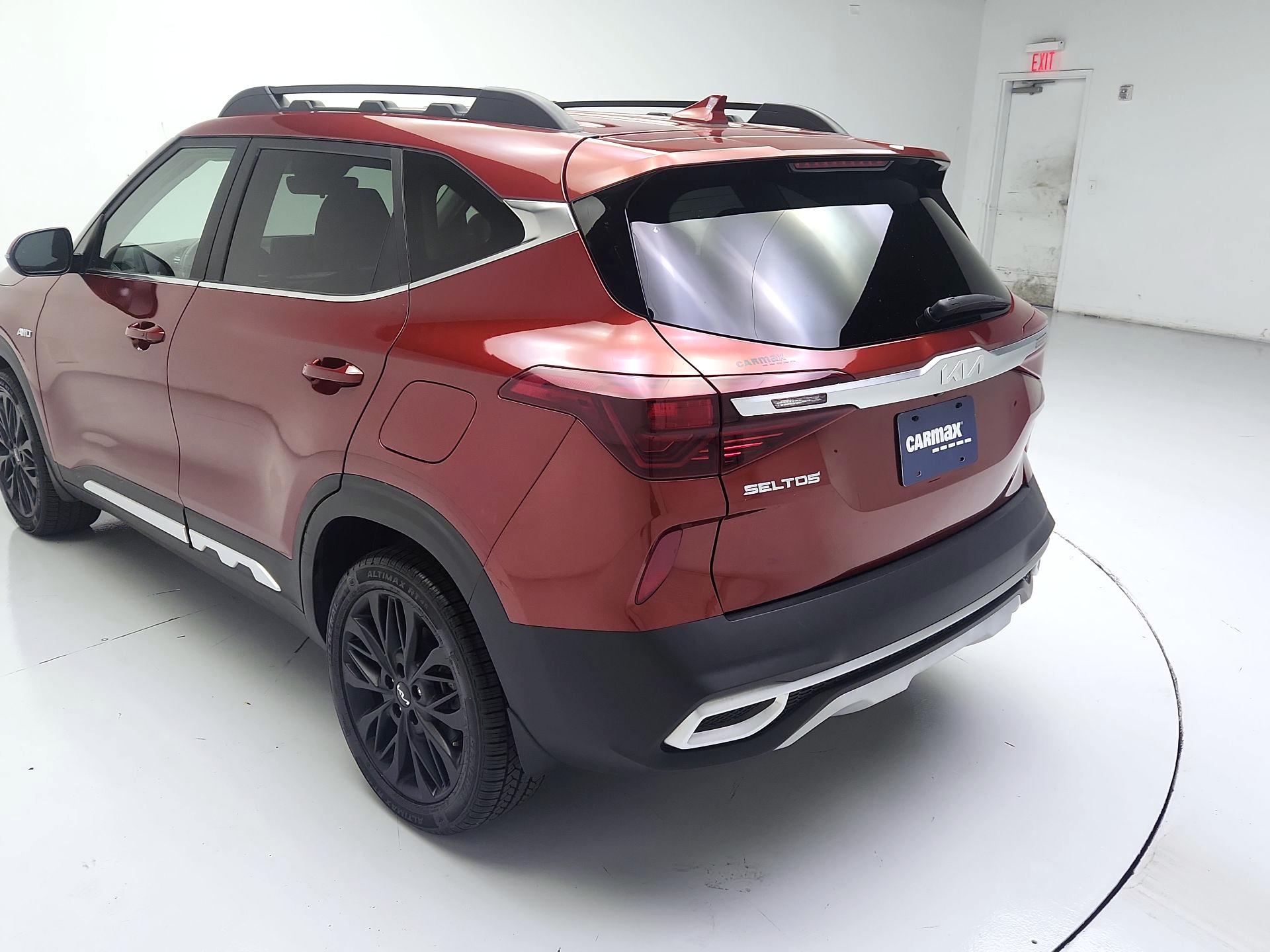 Thumbnail: 2022 Kia Seltos - 7