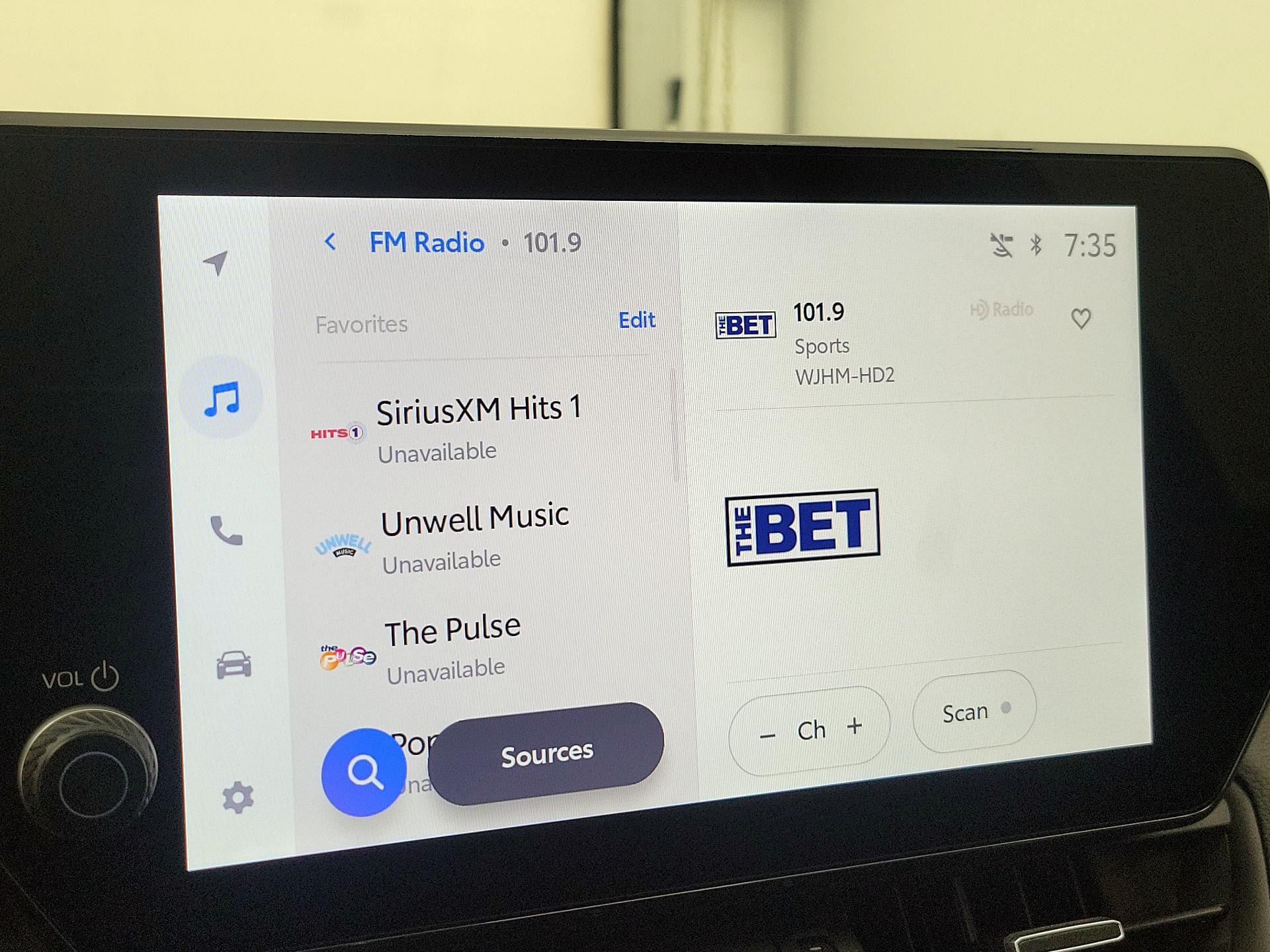 Thumbnail: 2024 Toyota RAV4 - 15