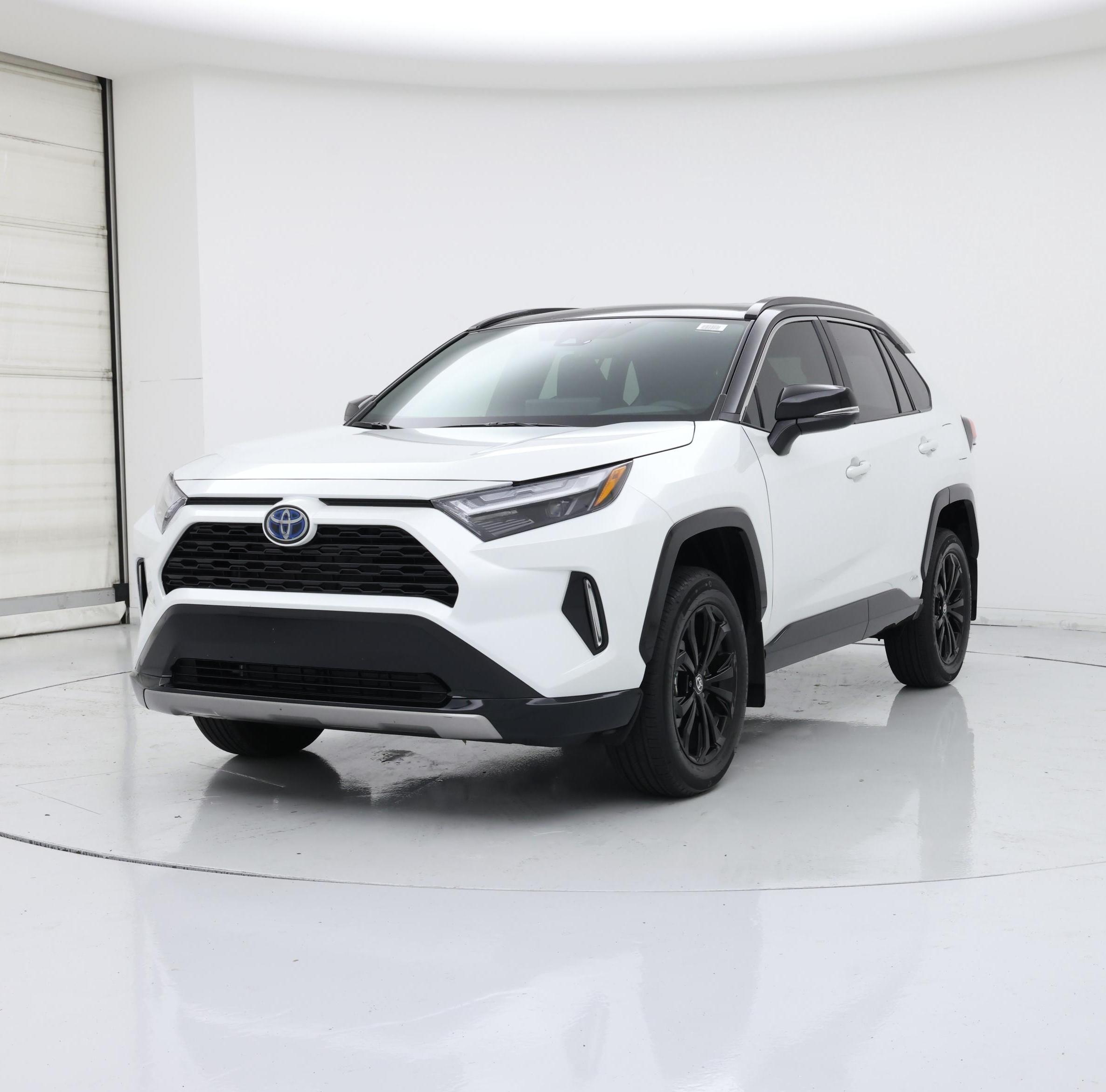 Thumbnail: 2024 Toyota RAV4 - 4