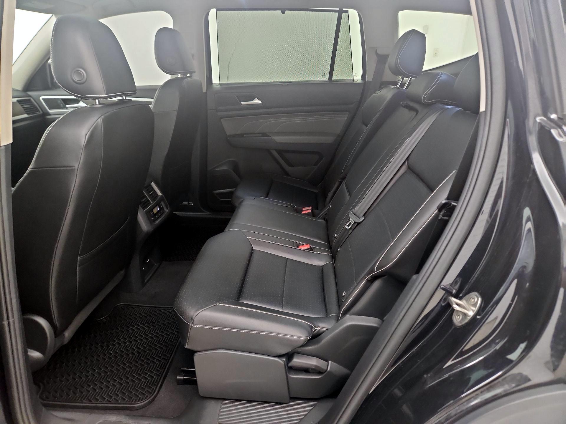 Thumbnail: 2023 Volkswagen Atlas - 20