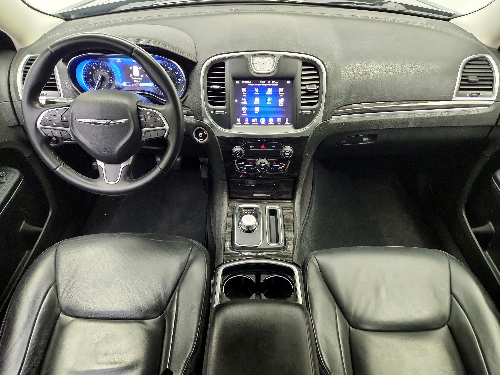 Thumbnail: 2016 Chrysler 300 - 9