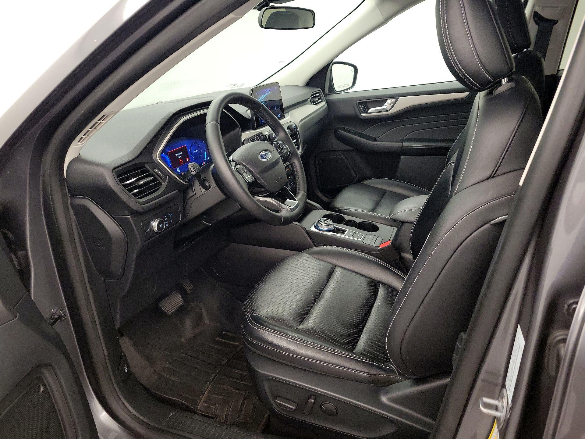 Thumbnail: 2021 Ford Escape - 11