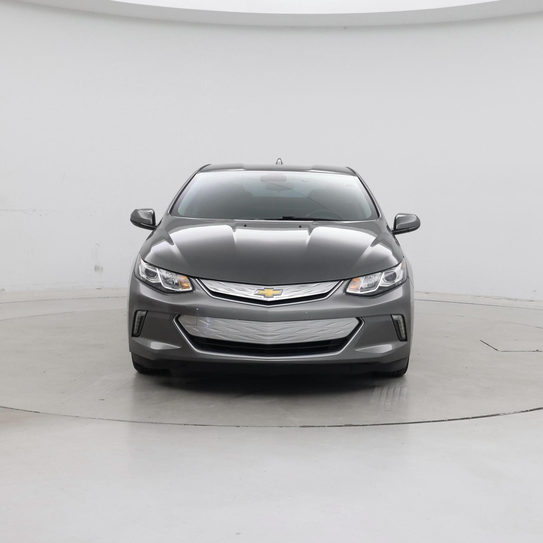 Thumbnail: 2017 Chevrolet Volt - 5