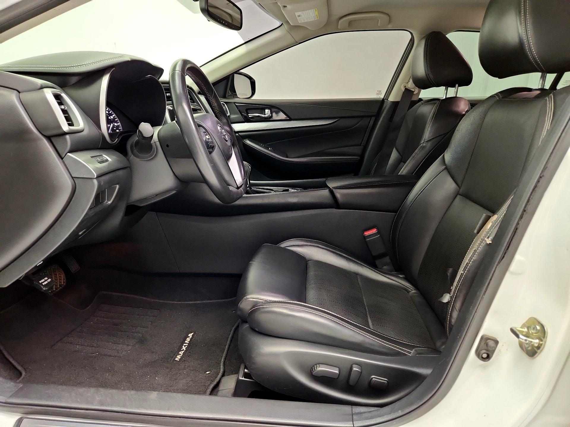 Thumbnail: 2017 Nissan Maxima - 11