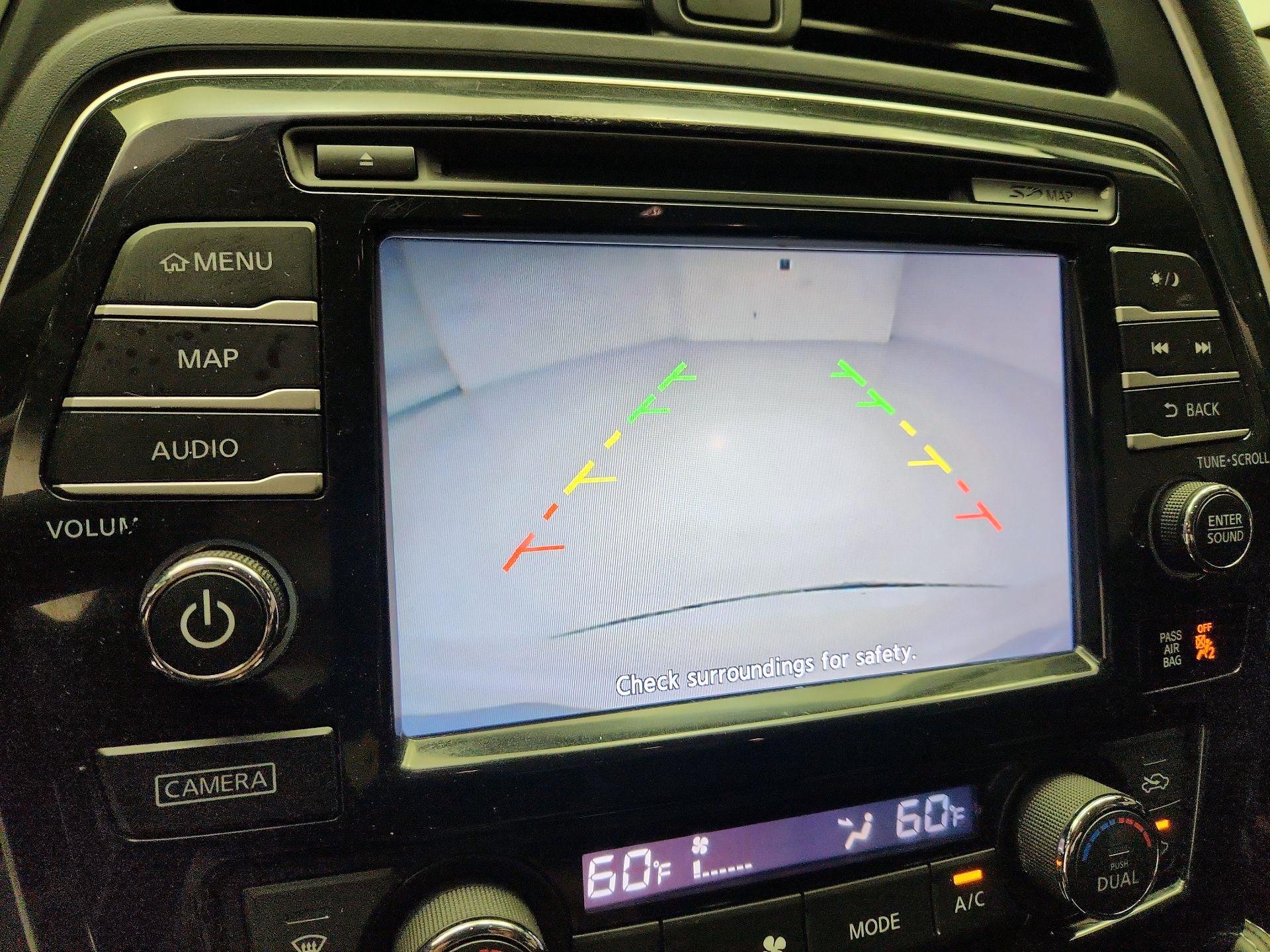 Thumbnail: 2017 Nissan Maxima - 15