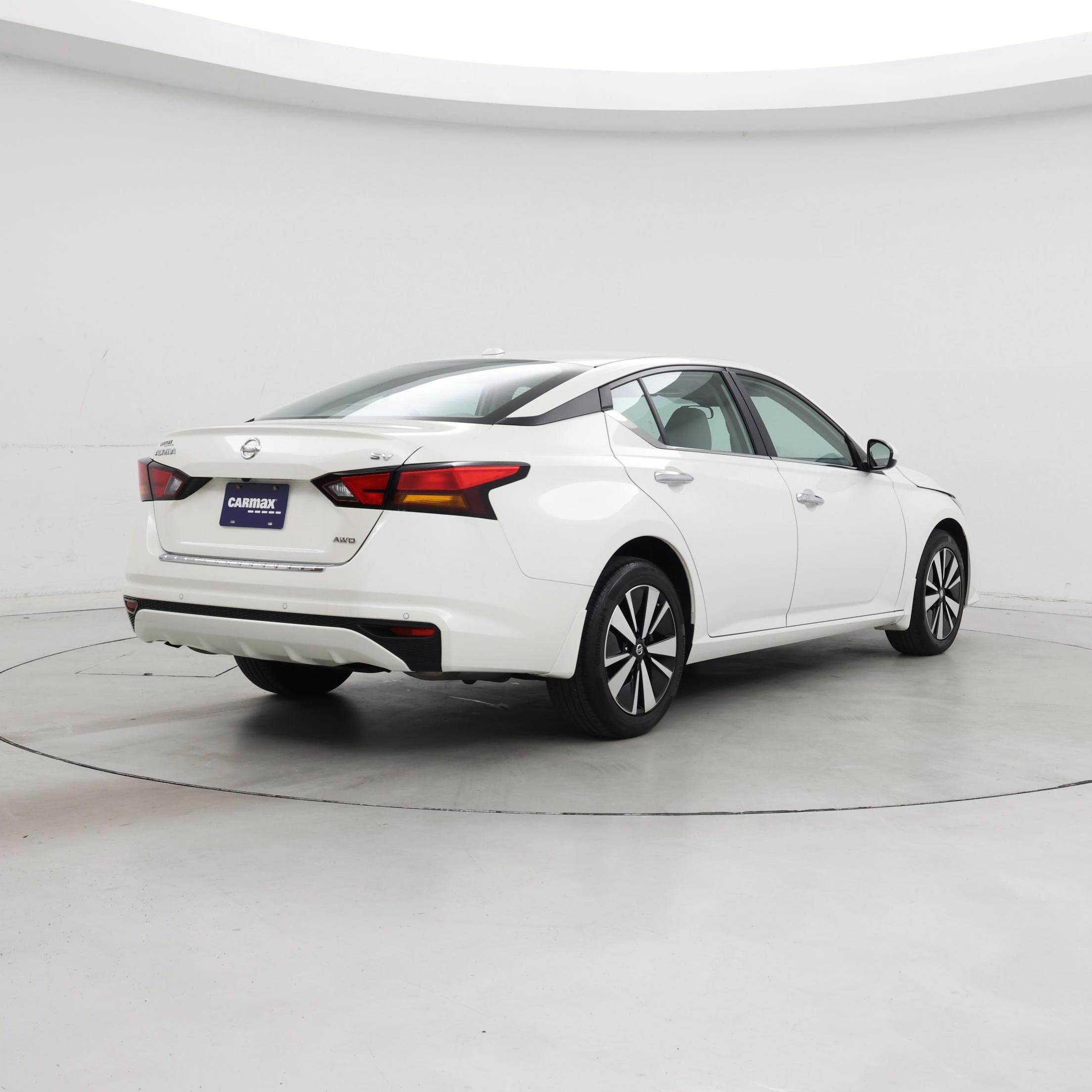 Thumbnail: 2021 Nissan Altima - 8