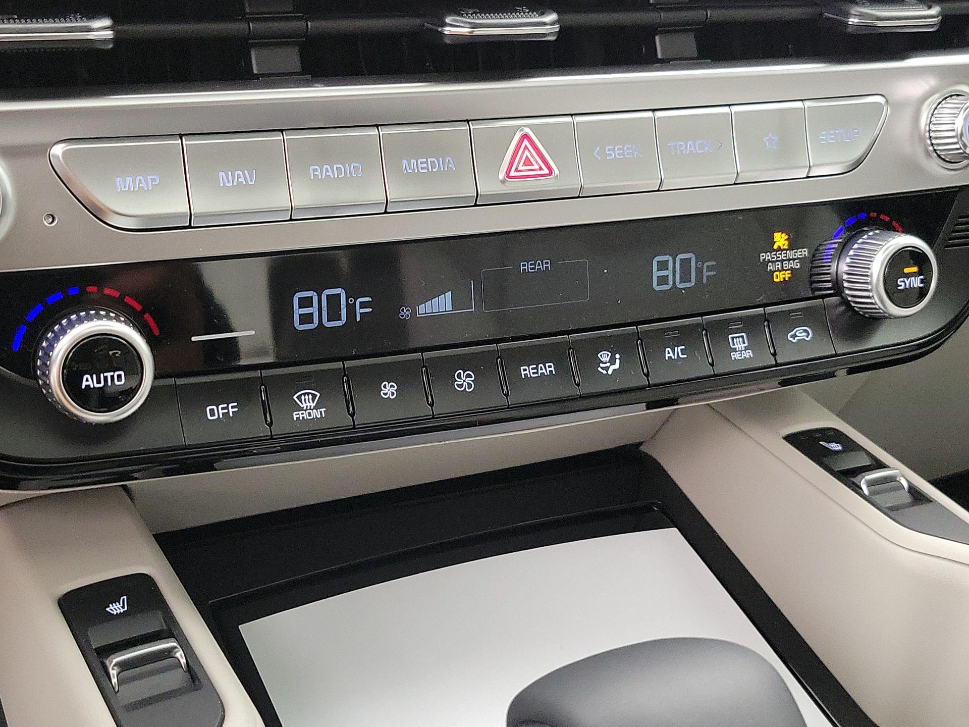 Thumbnail: 2025 Kia Telluride - 17