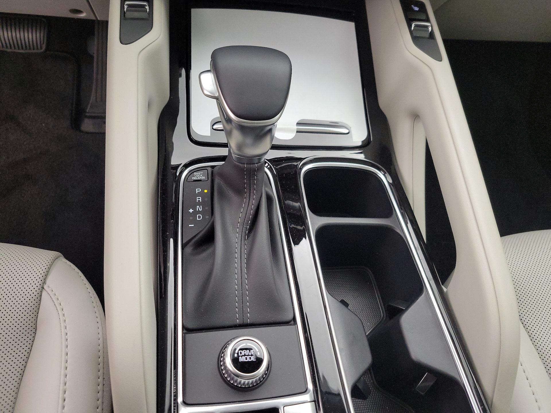 Thumbnail: 2025 Kia Telluride - 18