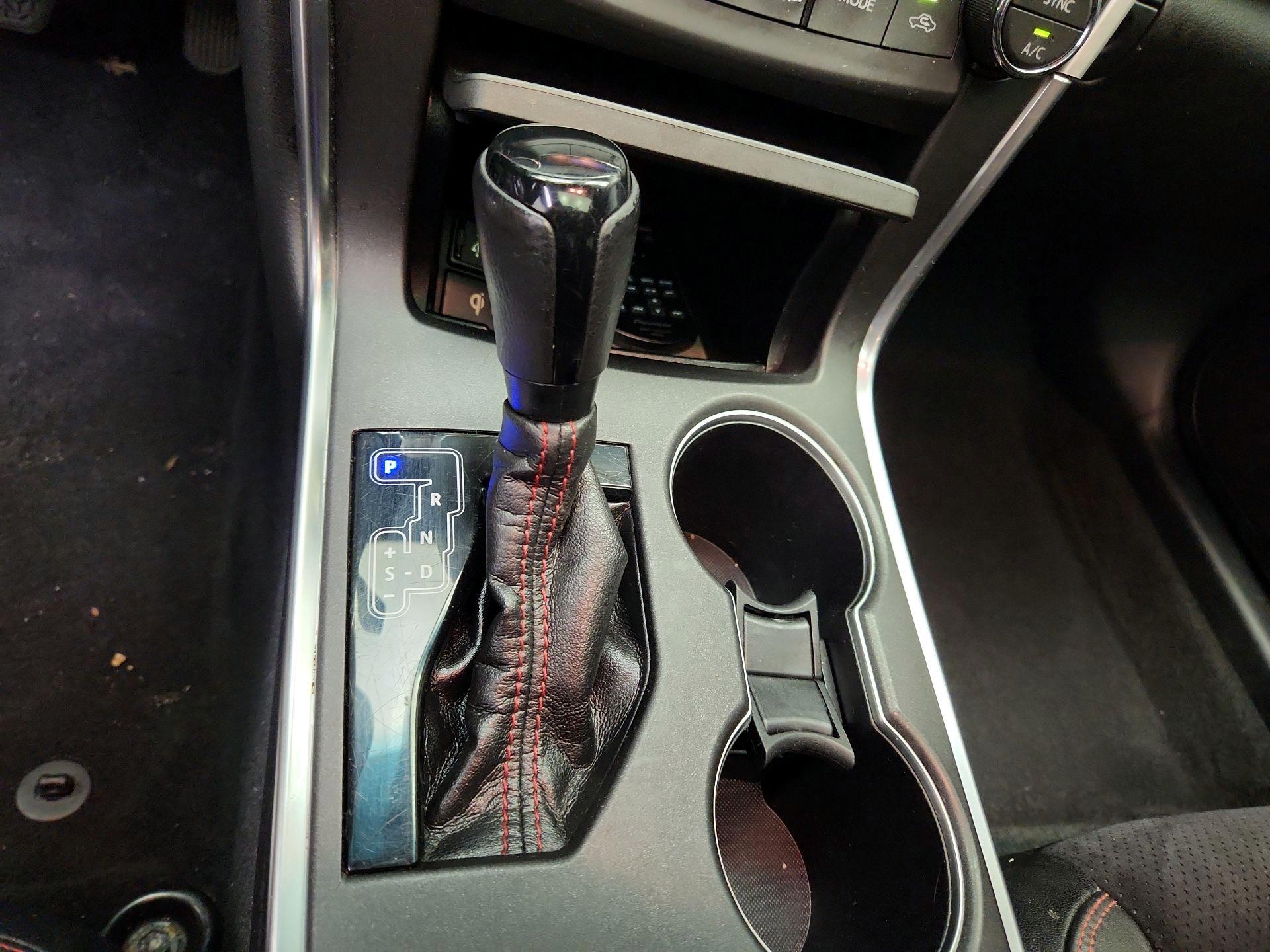 Thumbnail: 2017 Toyota Camry - 17