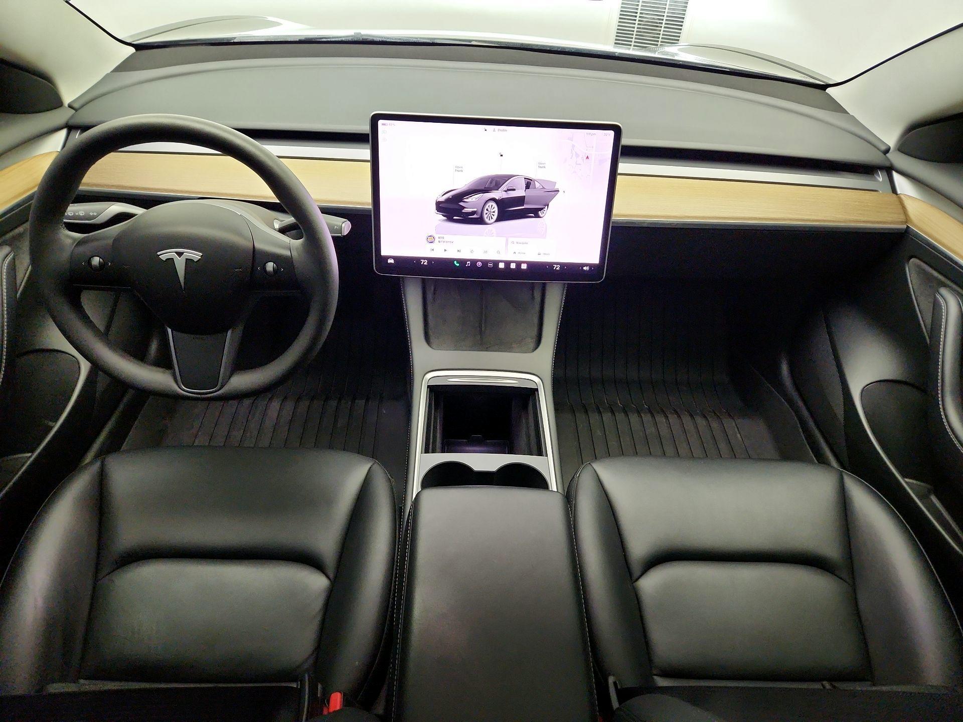 Thumbnail: 2023 Tesla Model 3 - 9